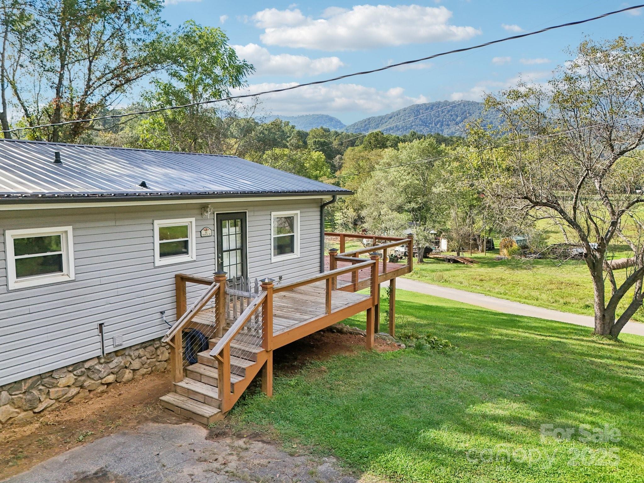 61 Magnolia Drive