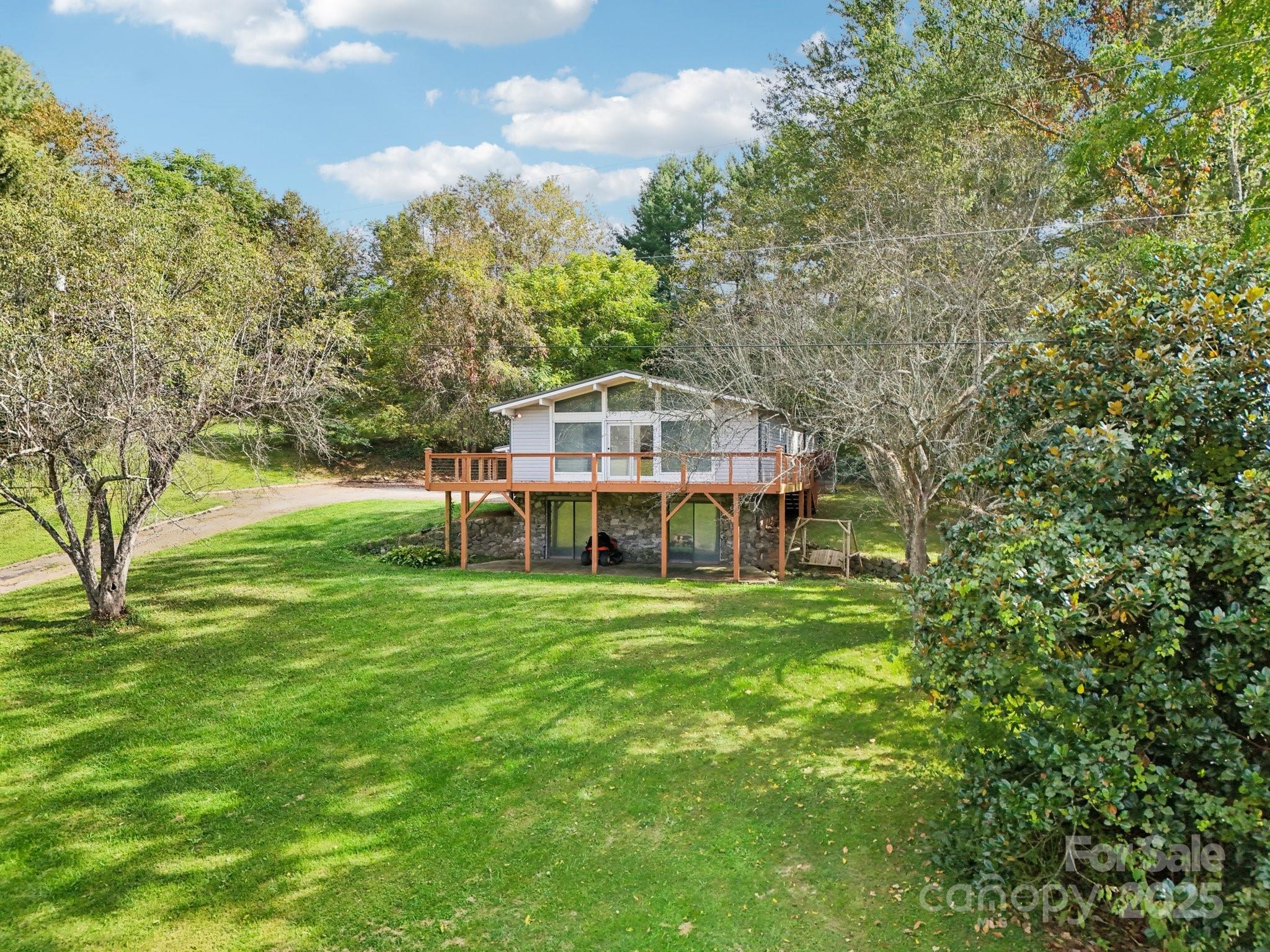 61 Magnolia Drive