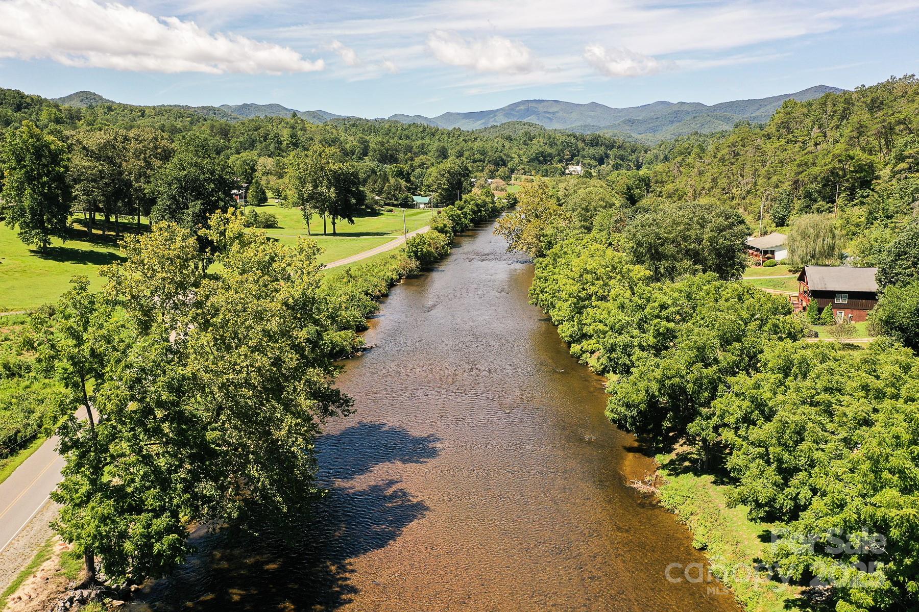 1048 S River Road