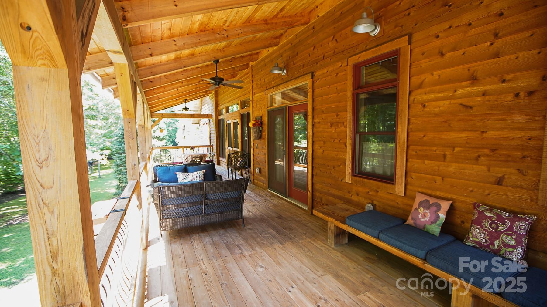 1048 S River Road