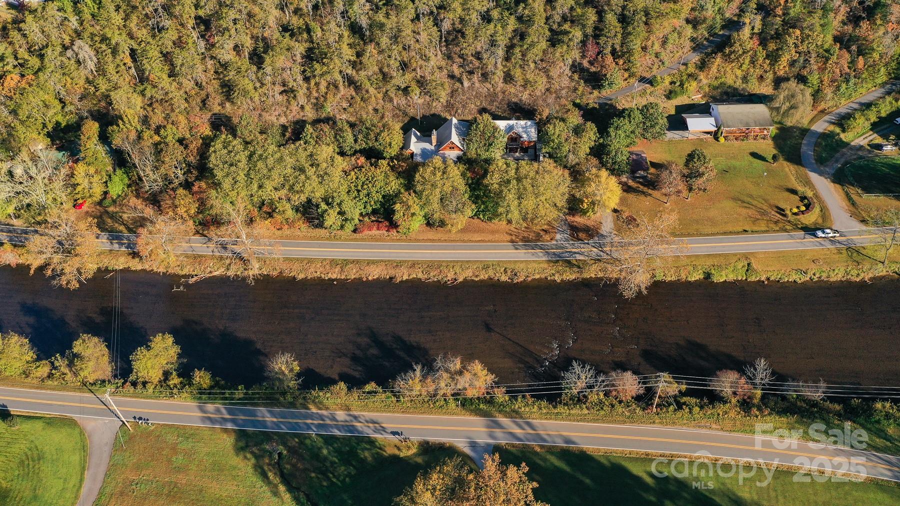 1048 S River Road