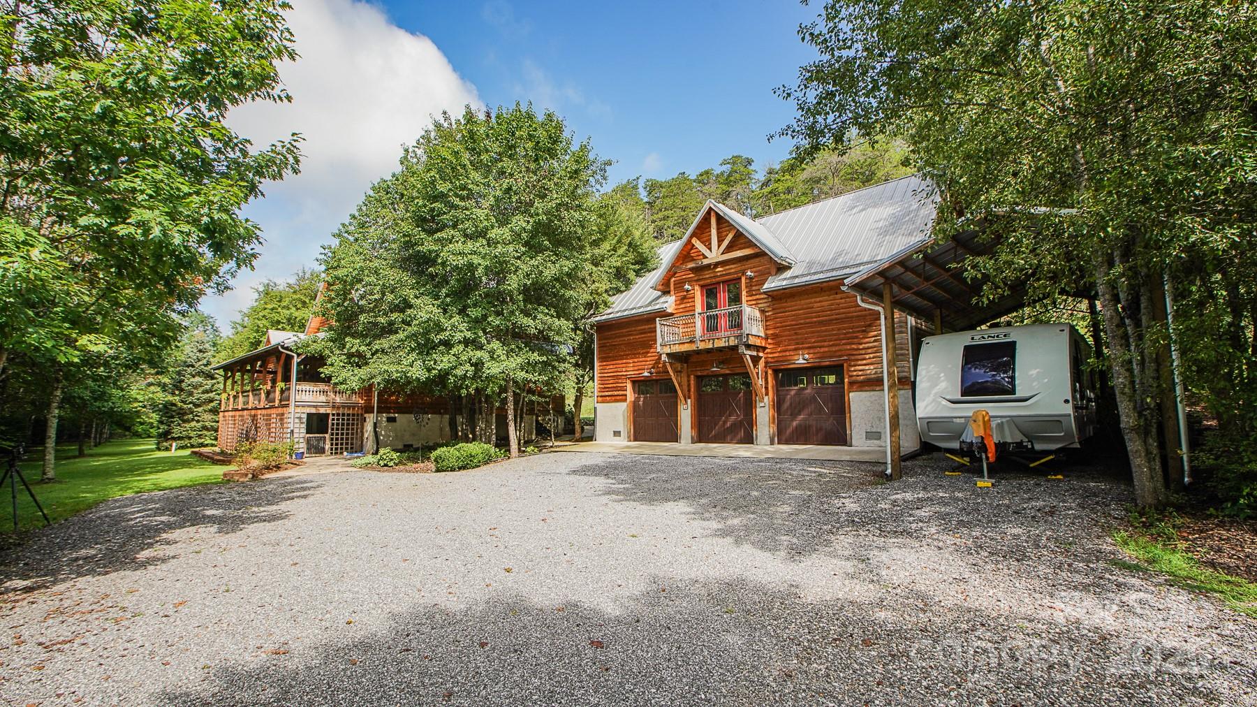 1048 S River Road