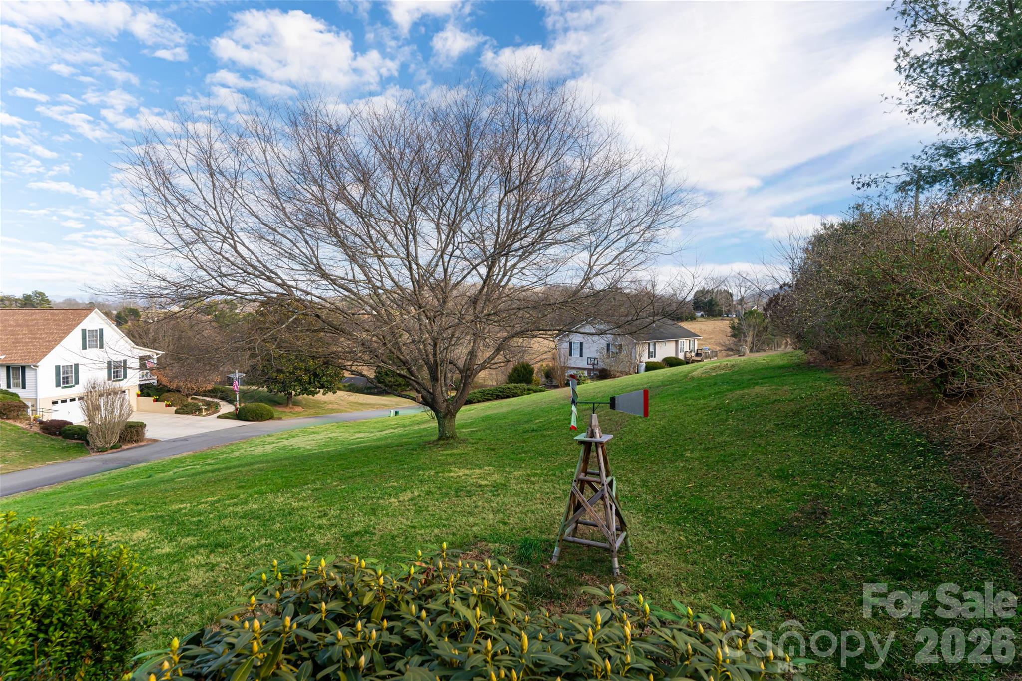 16 Kinsale Drive