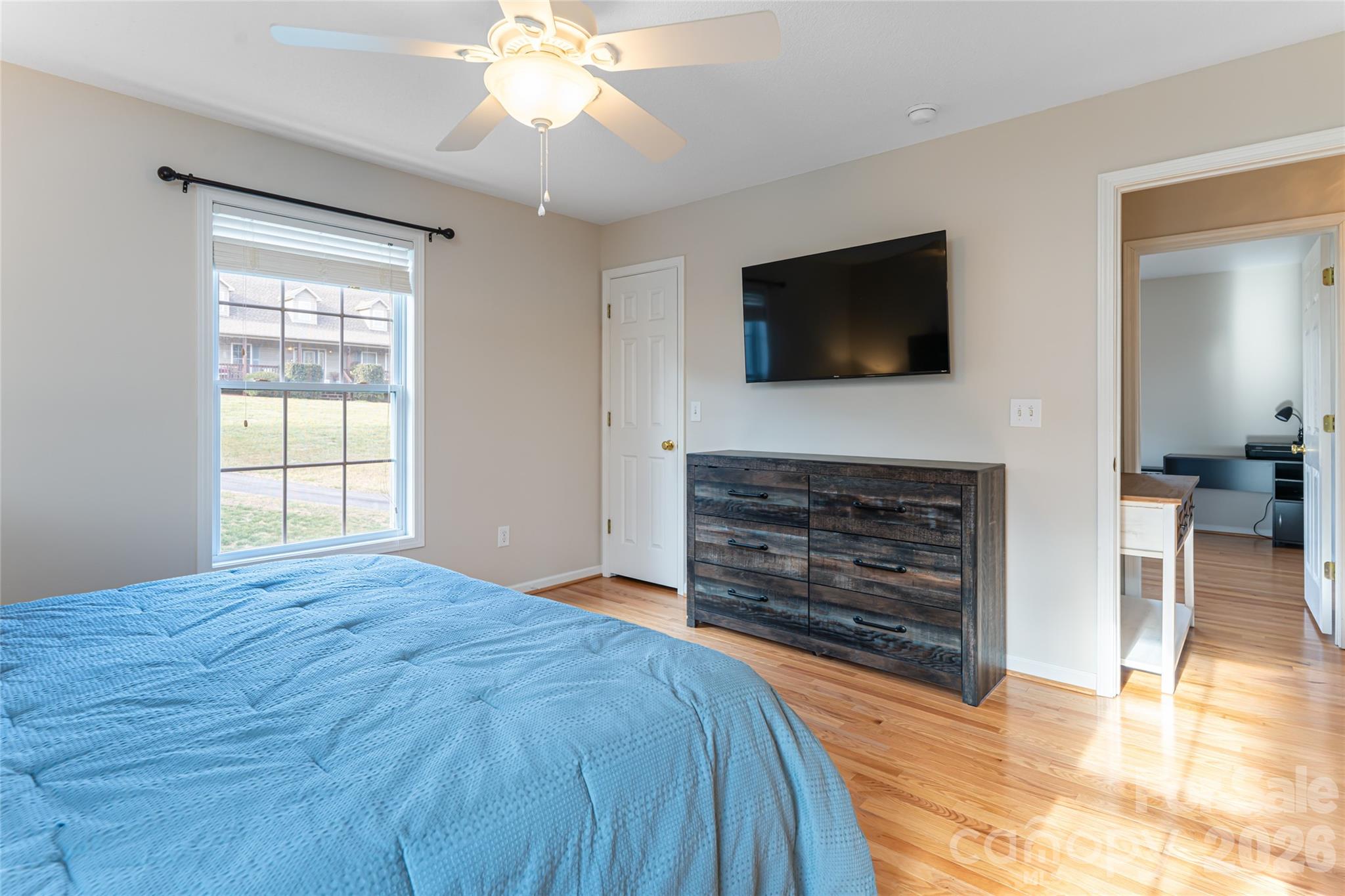 16 Kinsale Drive