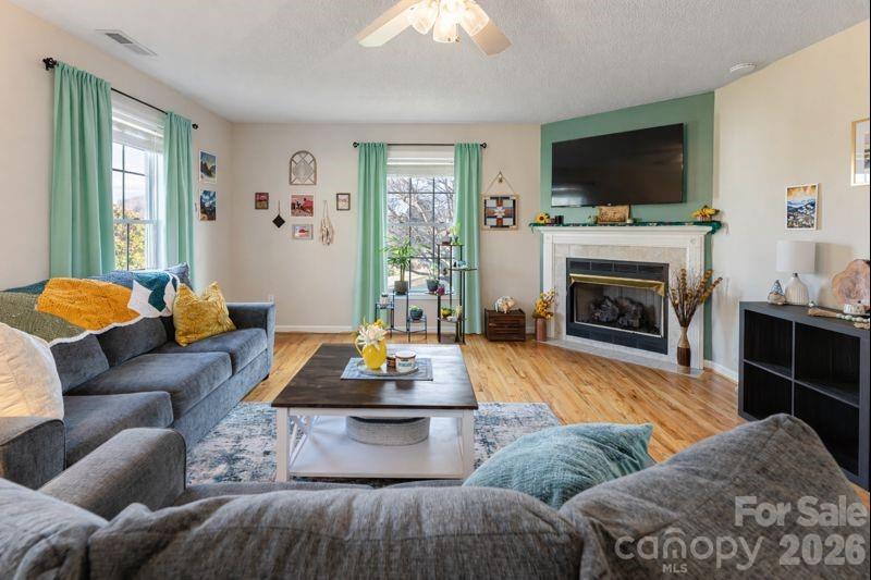 16 Kinsale Drive