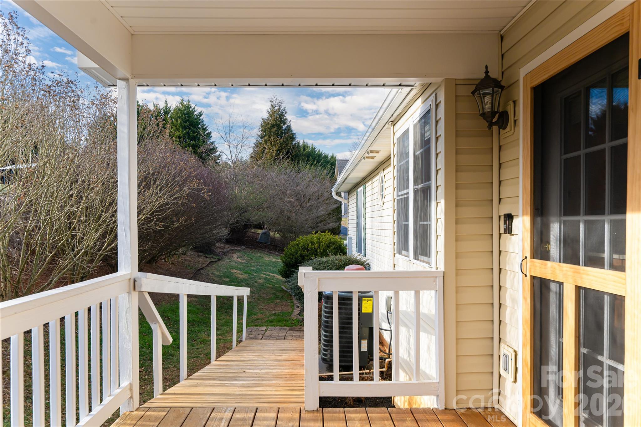16 Kinsale Drive