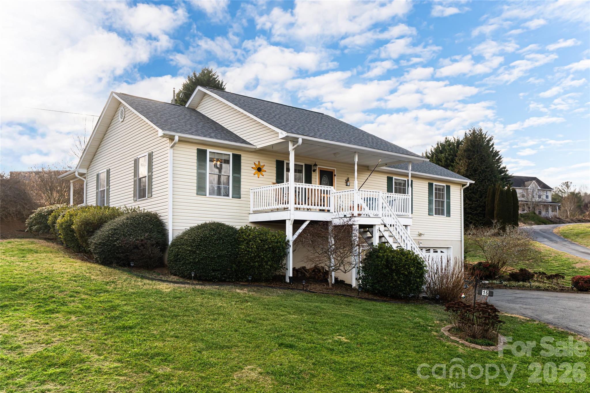 16 Kinsale Drive