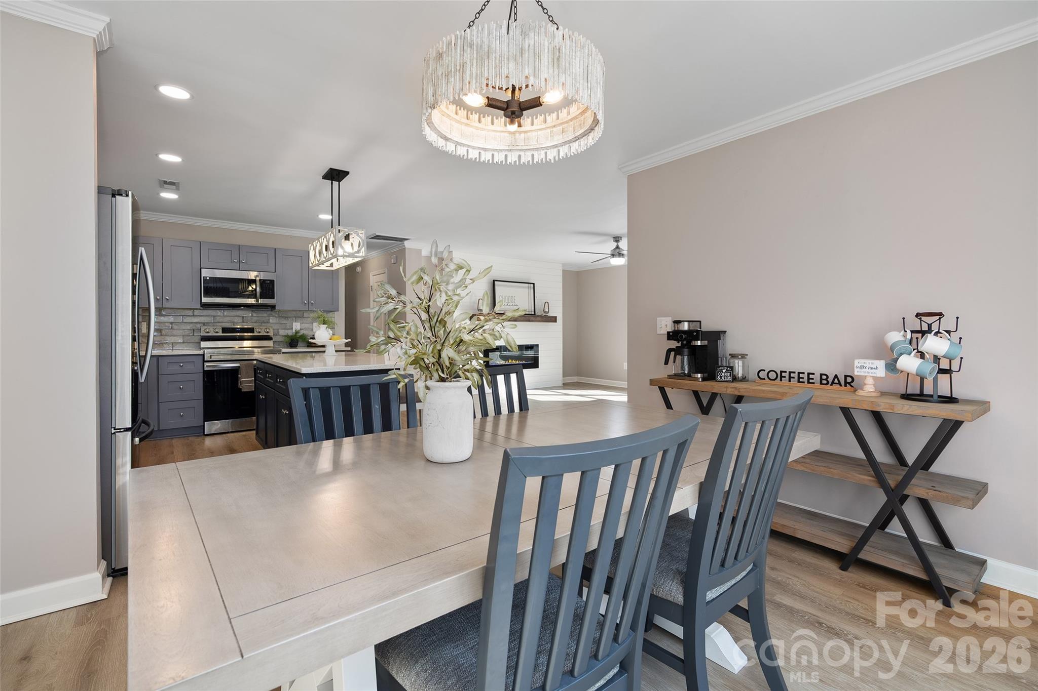 5 Carolinda Lane