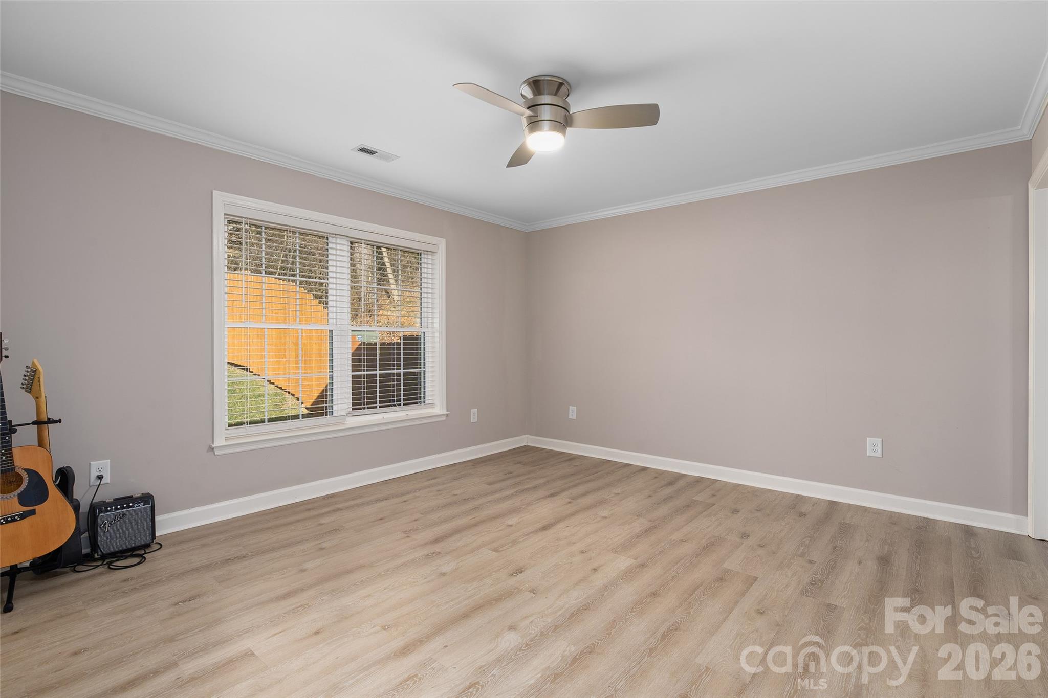 5 Carolinda Lane