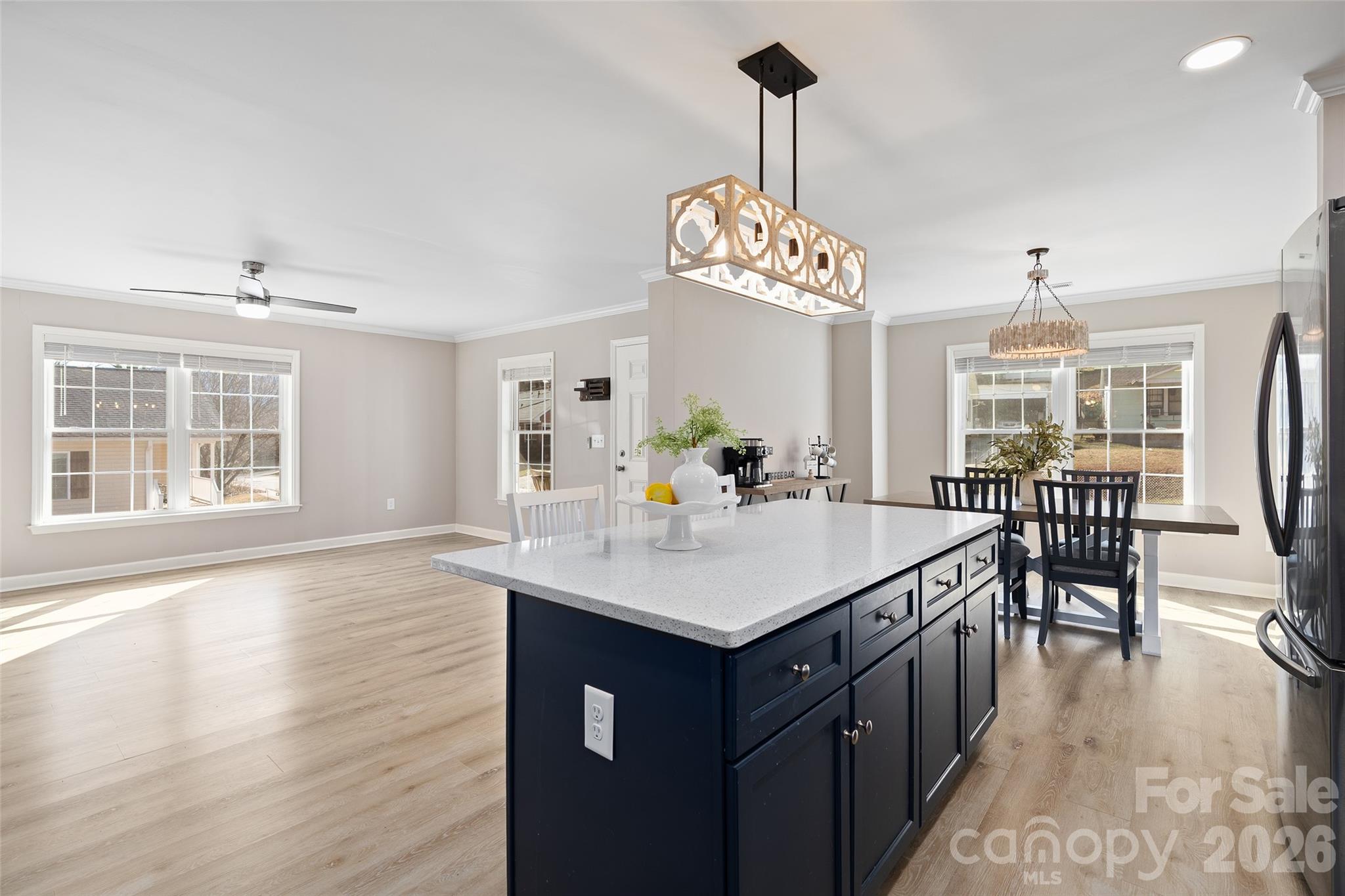 5 Carolinda Lane