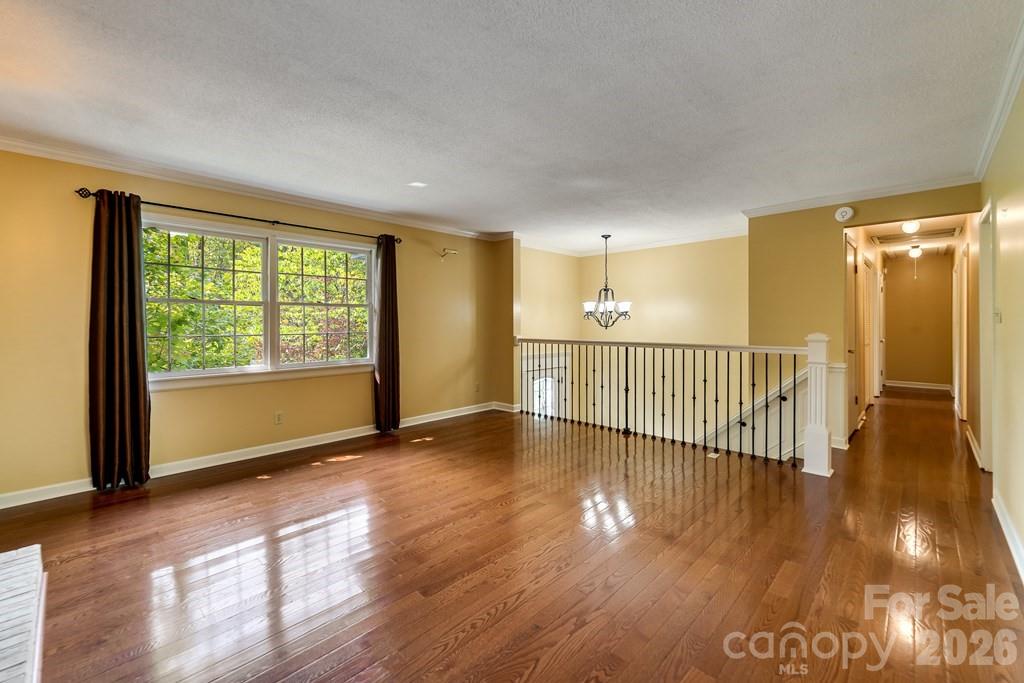1168 North Country Club Drive