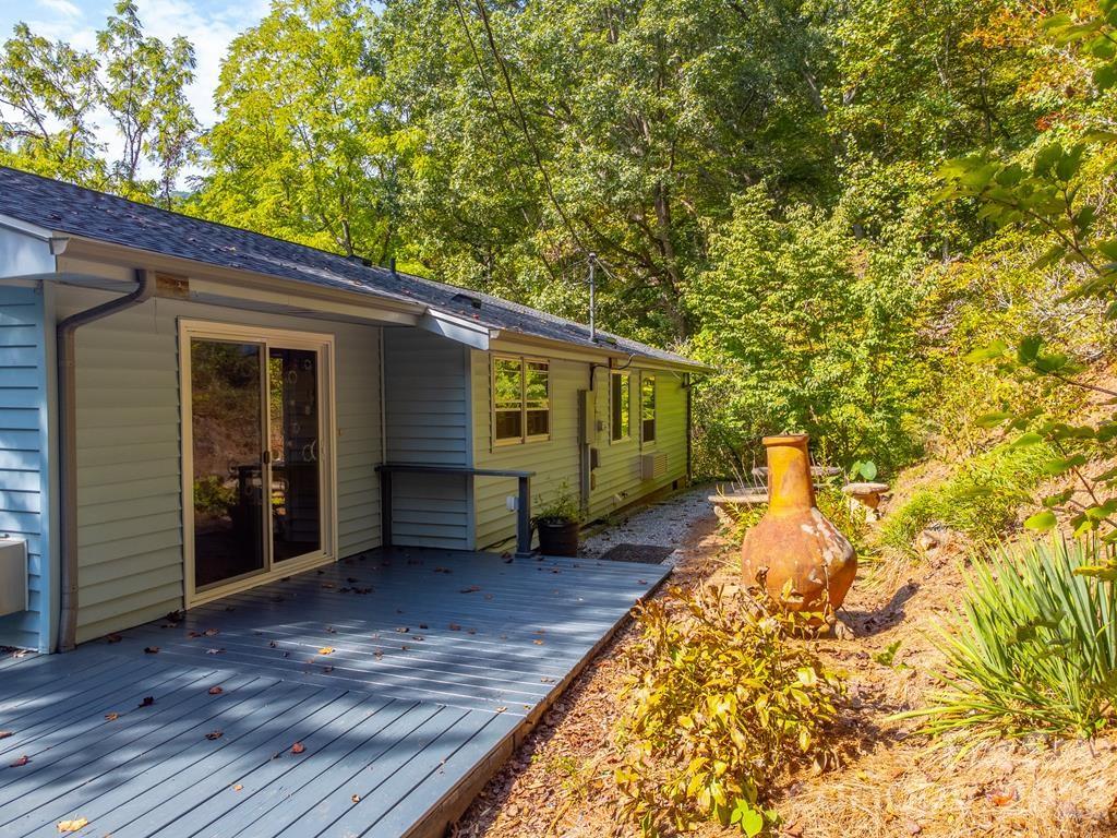 1168 North Country Club Drive