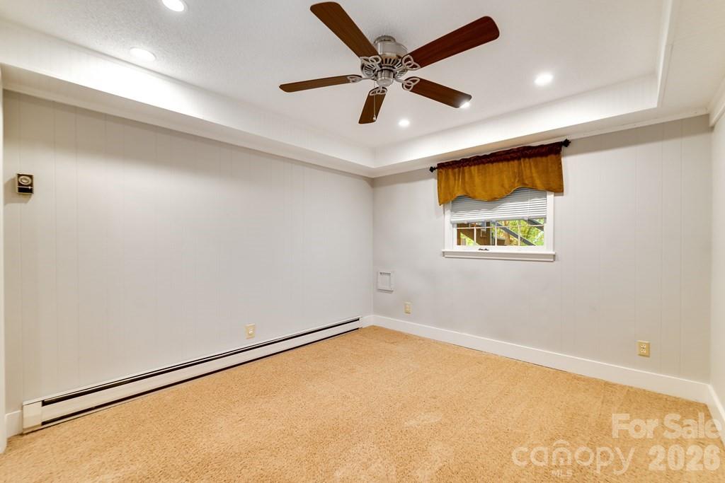 1168 North Country Club Drive