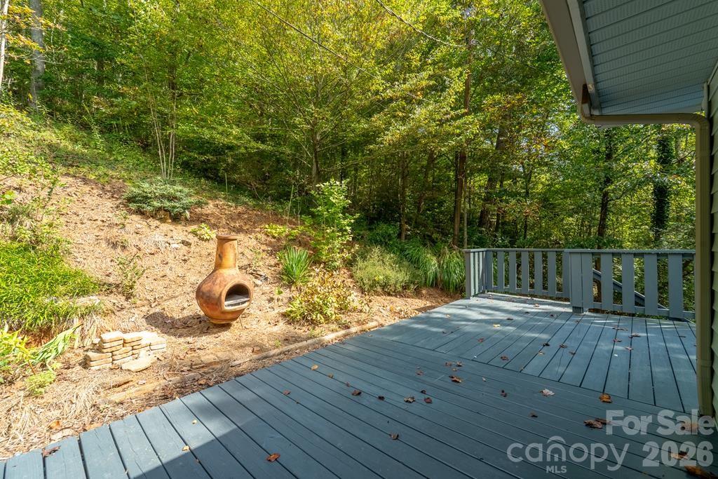 1168 North Country Club Drive