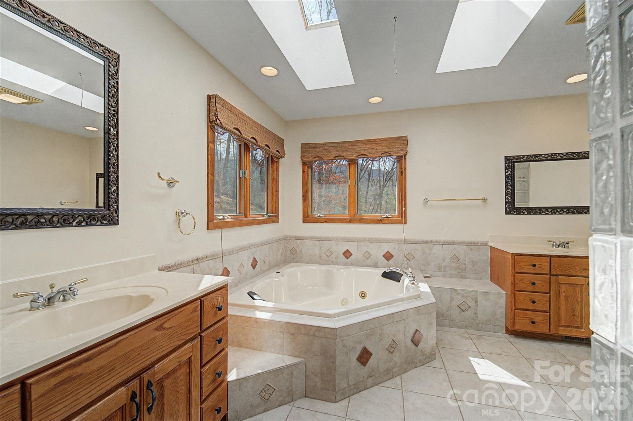 112 Hawks Nest Ridge