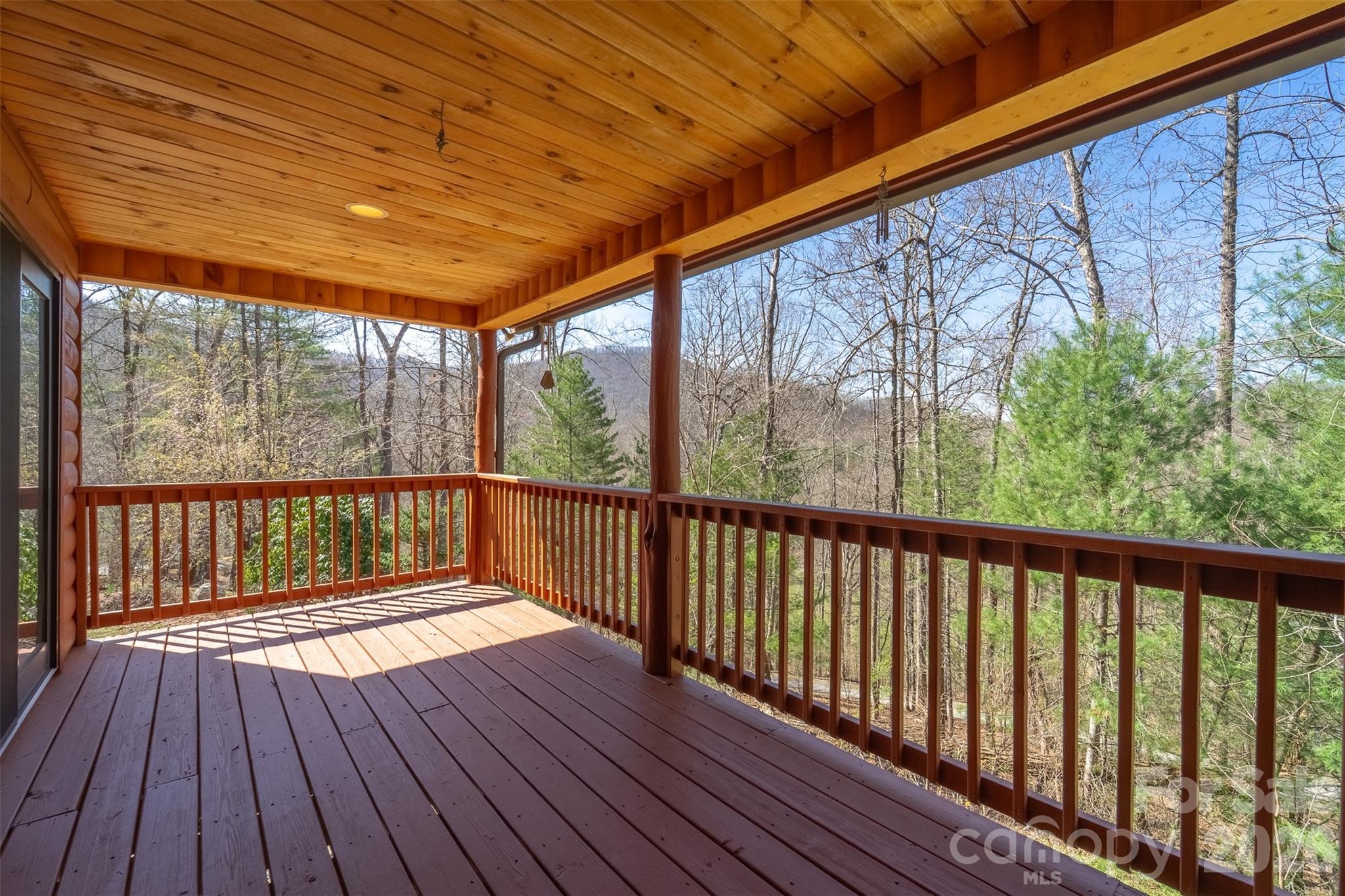 112 Hawks Nest Ridge