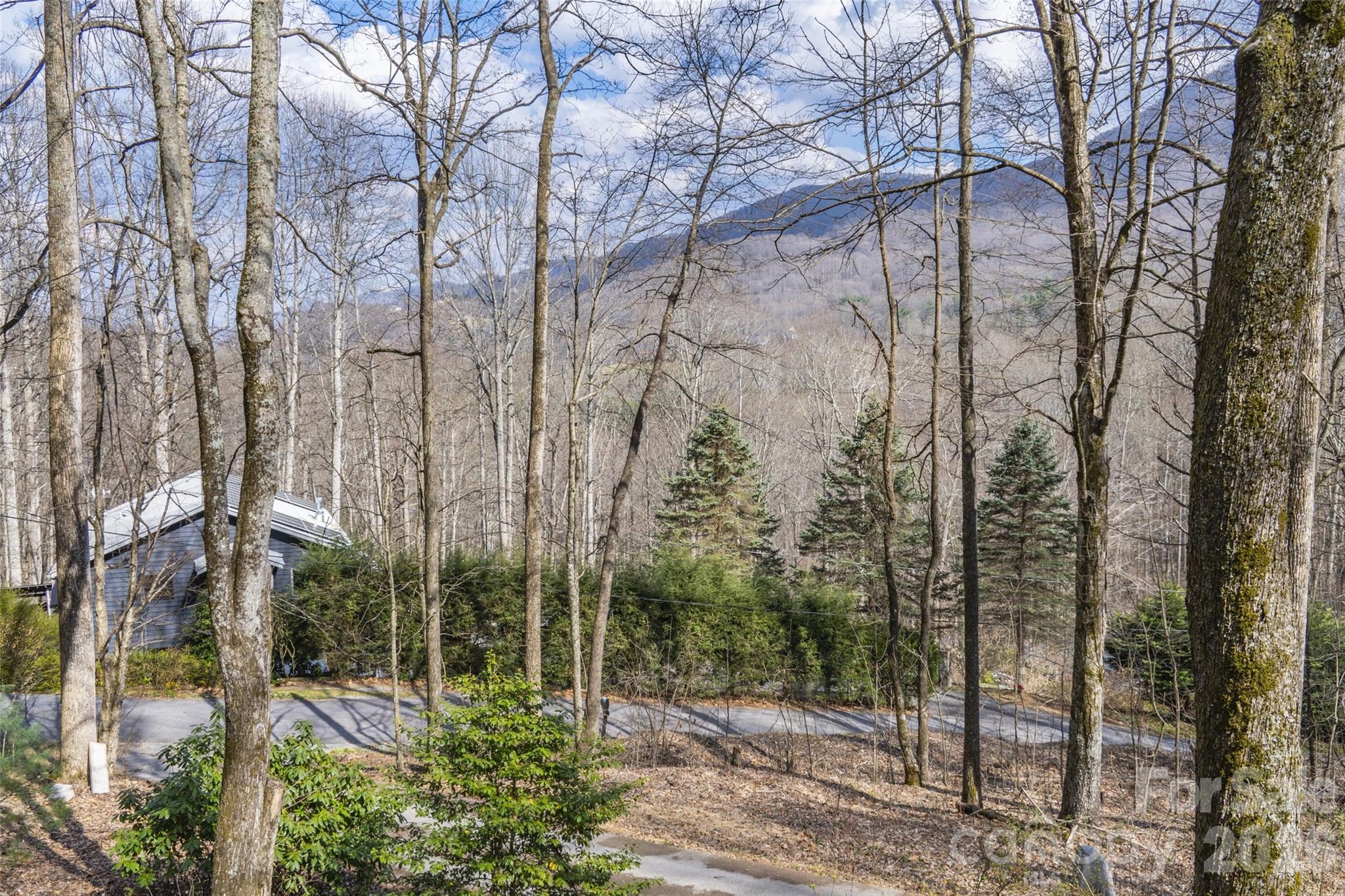 1426 Fern Trail