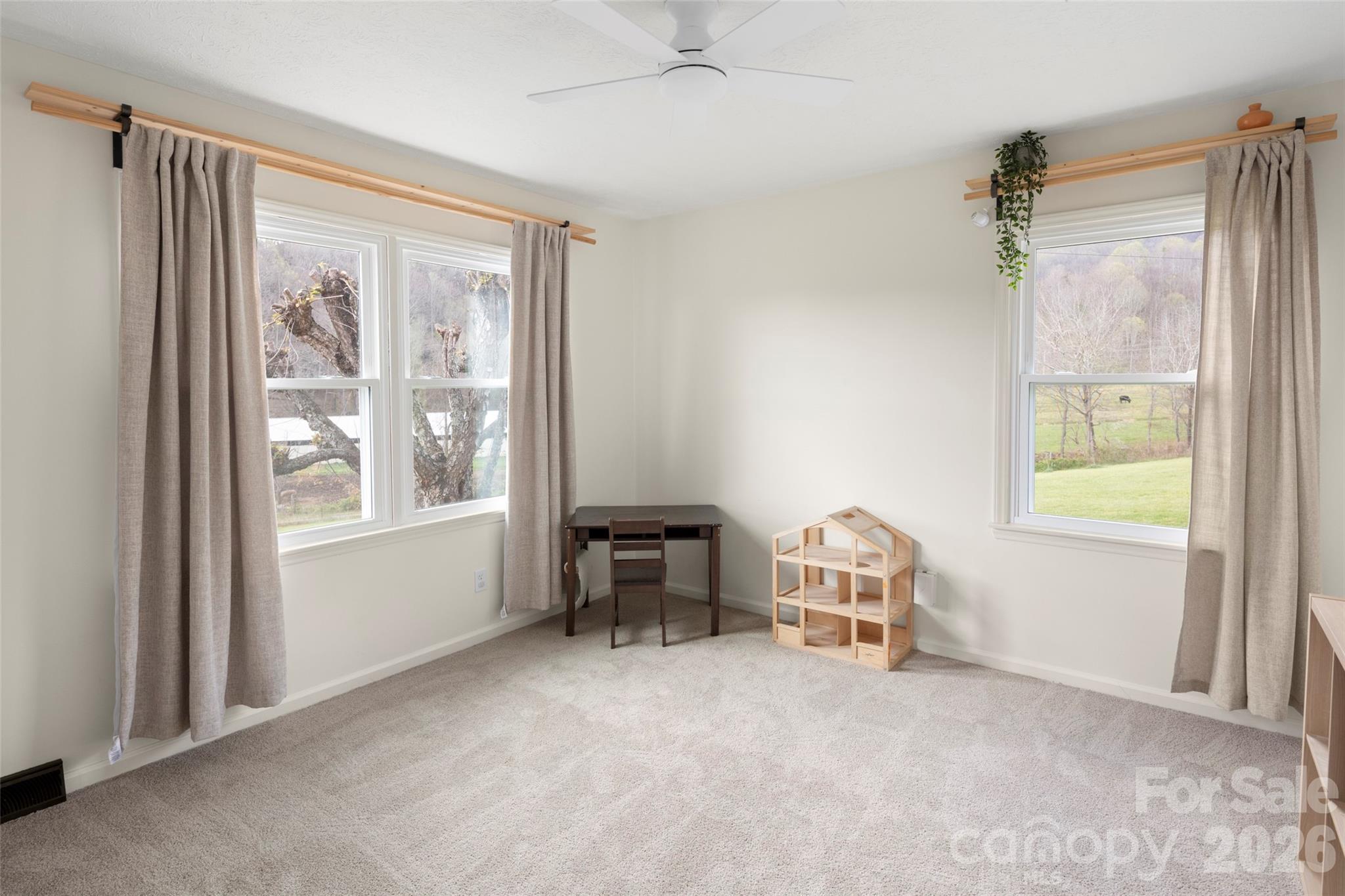 17 Boyd Cove Road