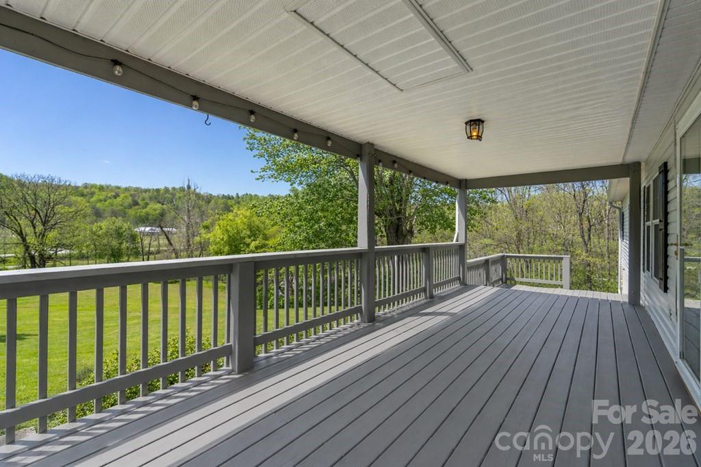 71 Bullfrog Cove Road