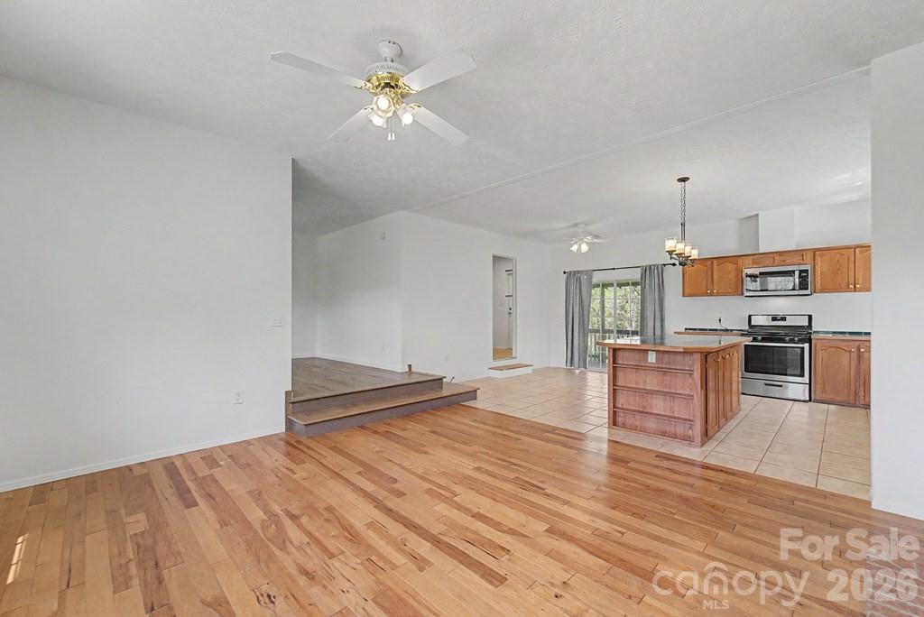 71 Bullfrog Cove Road