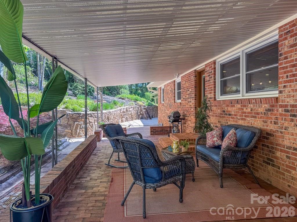 52 Briar Patch Road