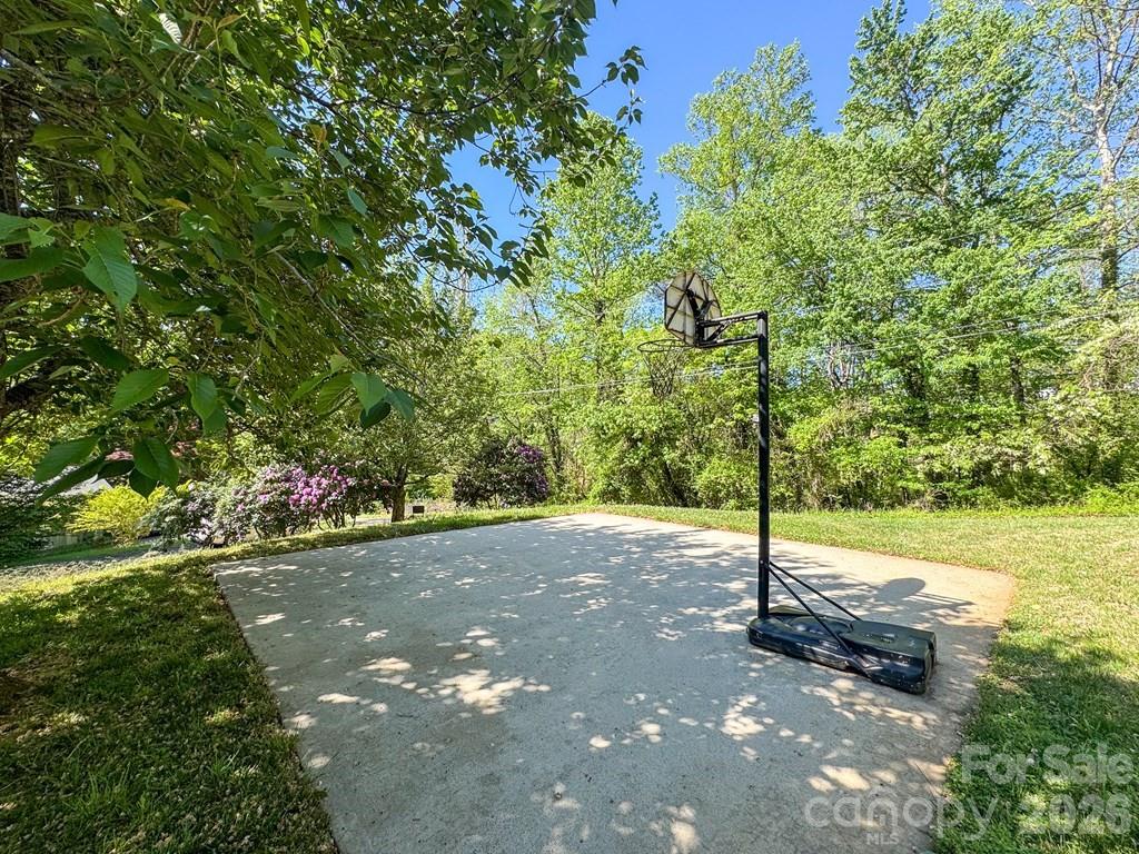 52 Briar Patch Road