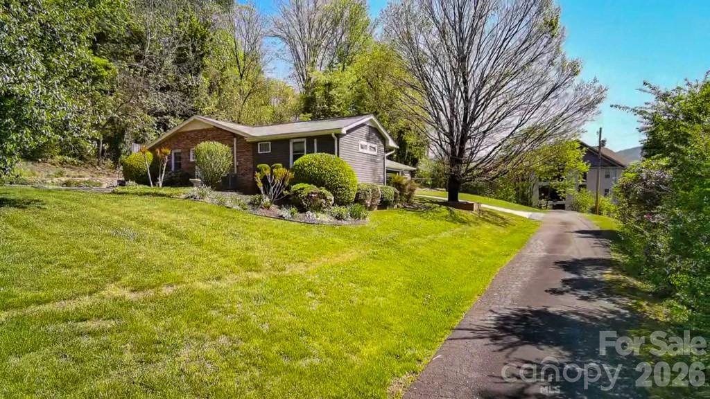 52 Briar Patch Road