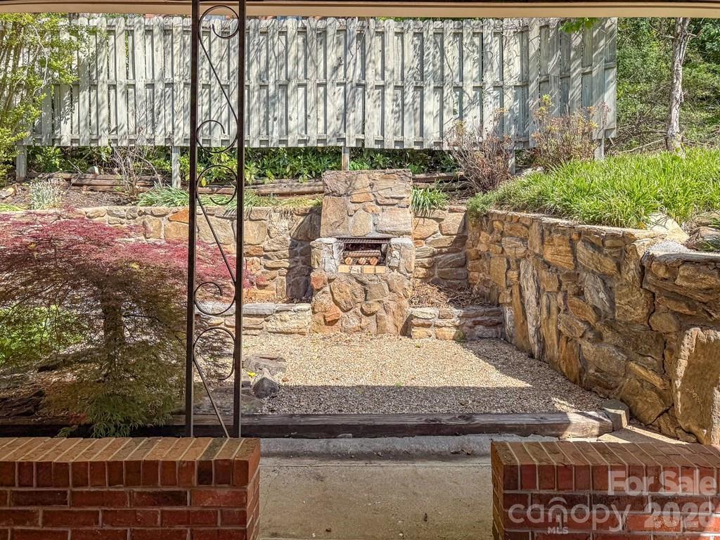 52 Briar Patch Road