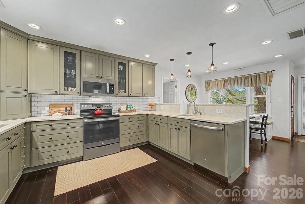52 Briar Patch Road