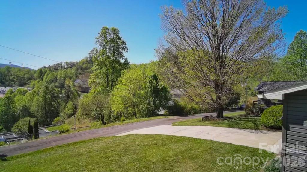 52 Briar Patch Road