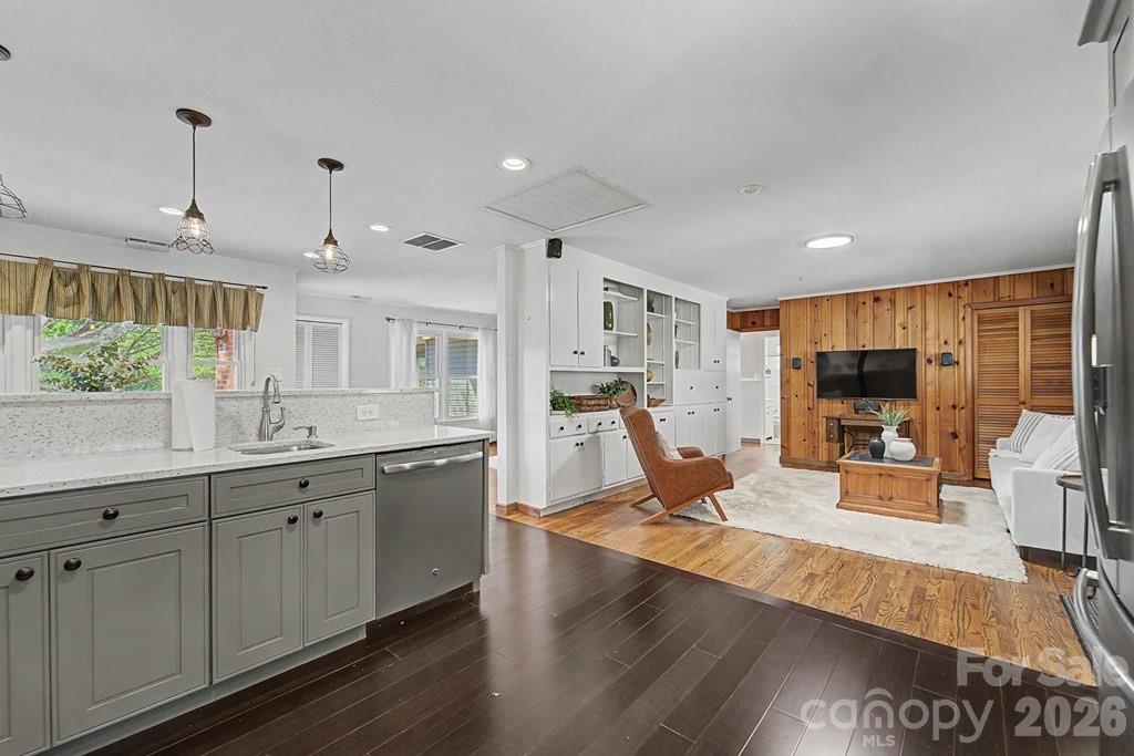 52 Briar Patch Road