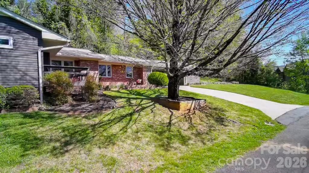 52 Briar Patch Road