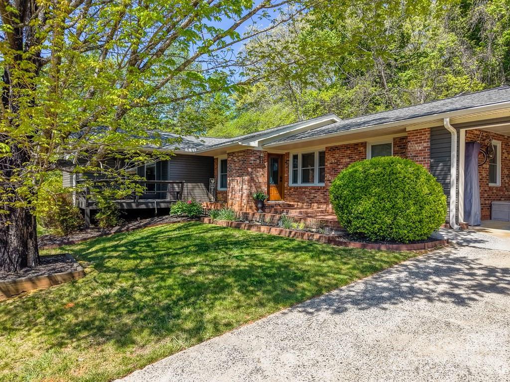 52 Briar Patch Road