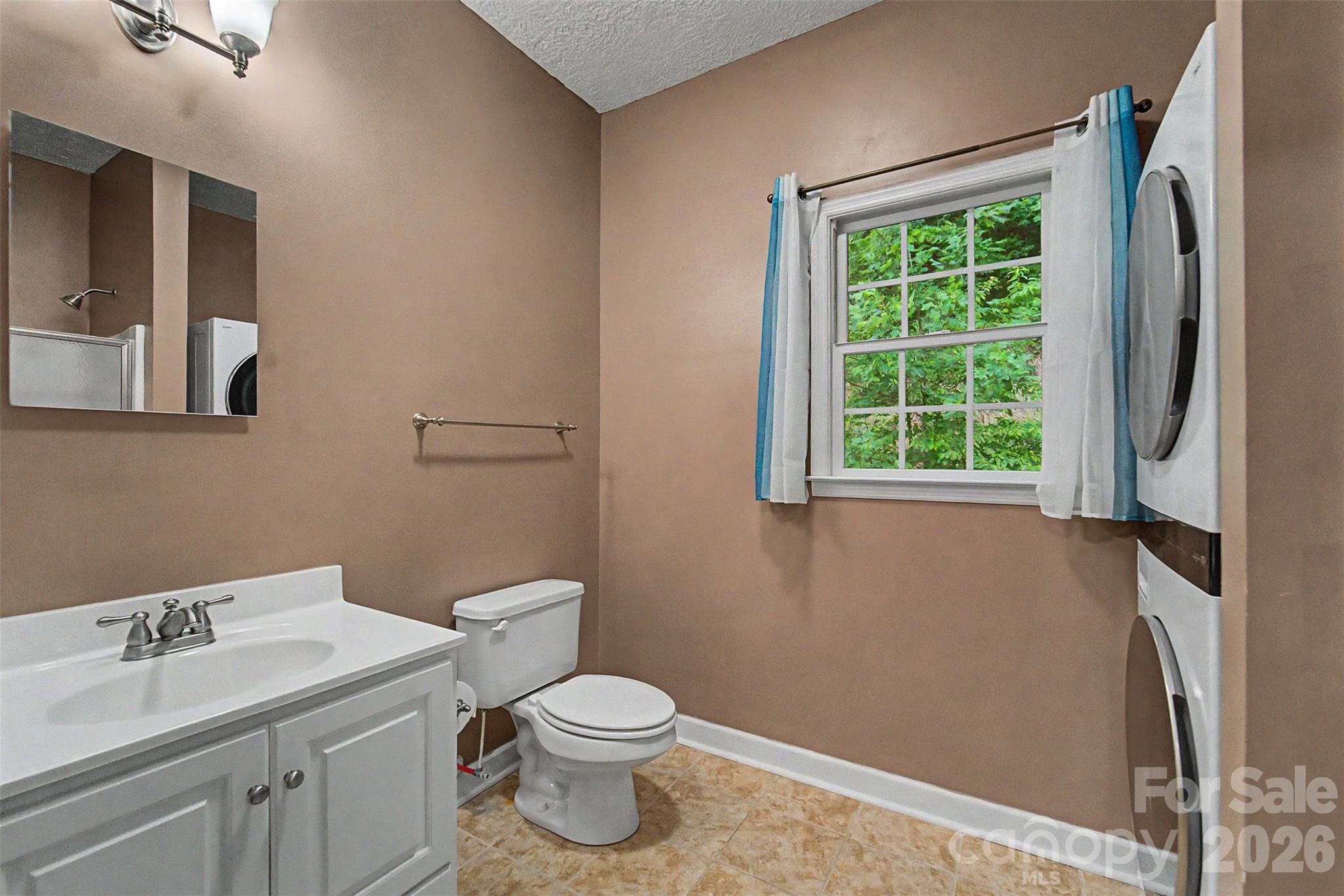 77 Pigeon Creek Trail