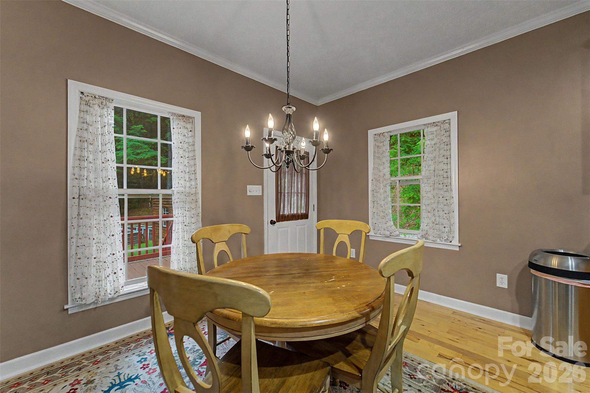 77 Pigeon Creek Trail
