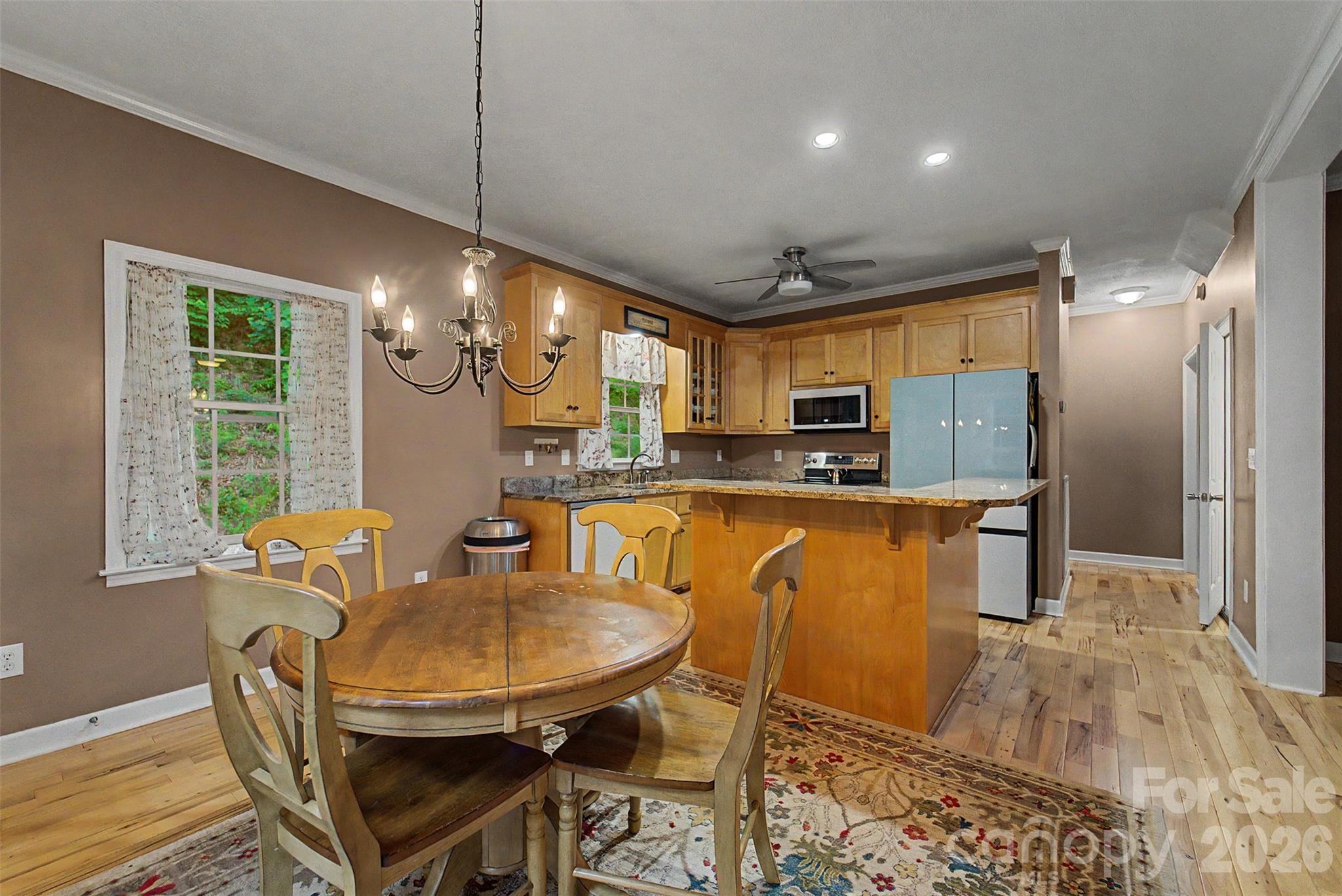 77 Pigeon Creek Trail
