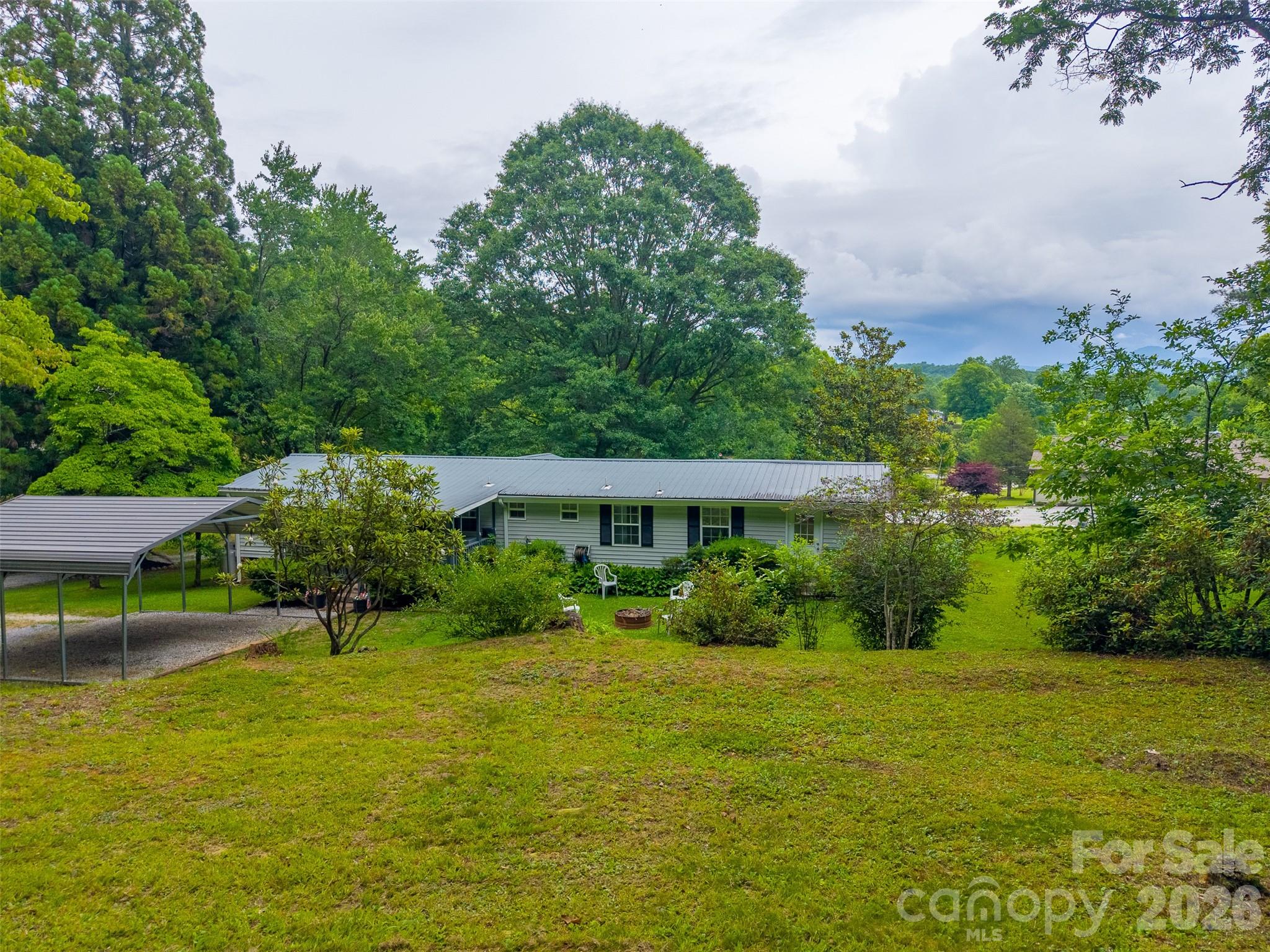 1350 N Skeenah Road