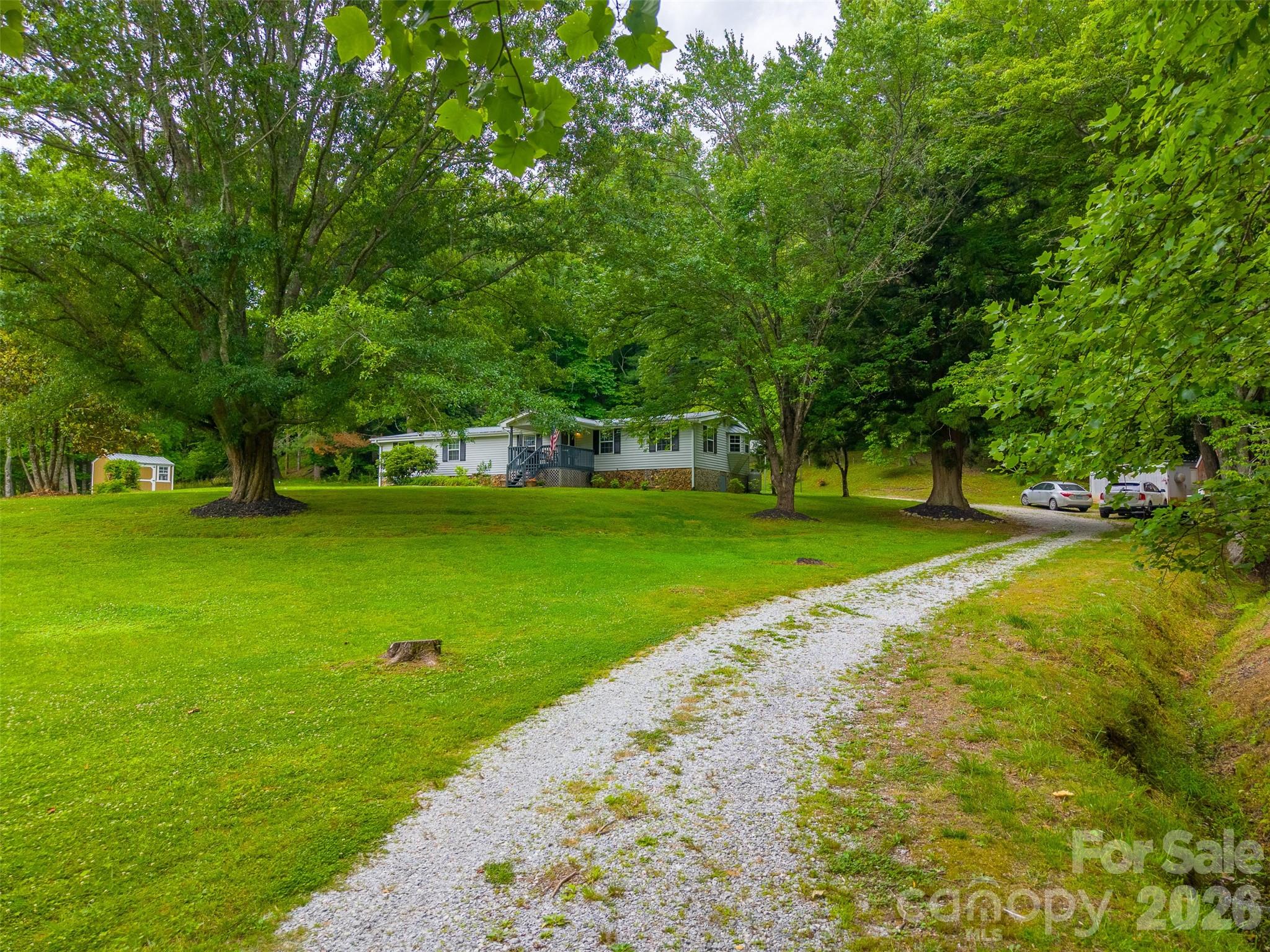 1350 N Skeenah Road