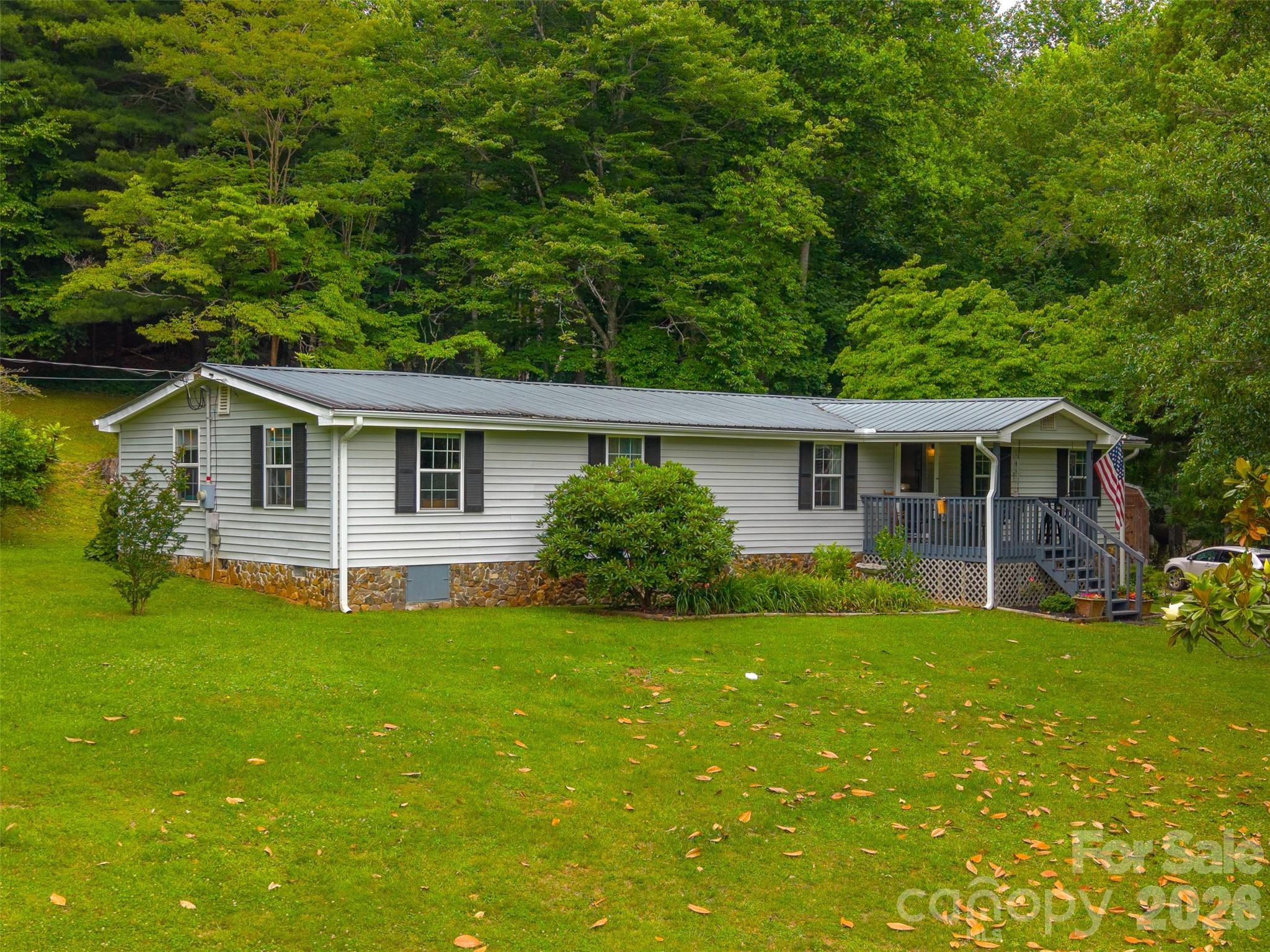 1350 N Skeenah Road