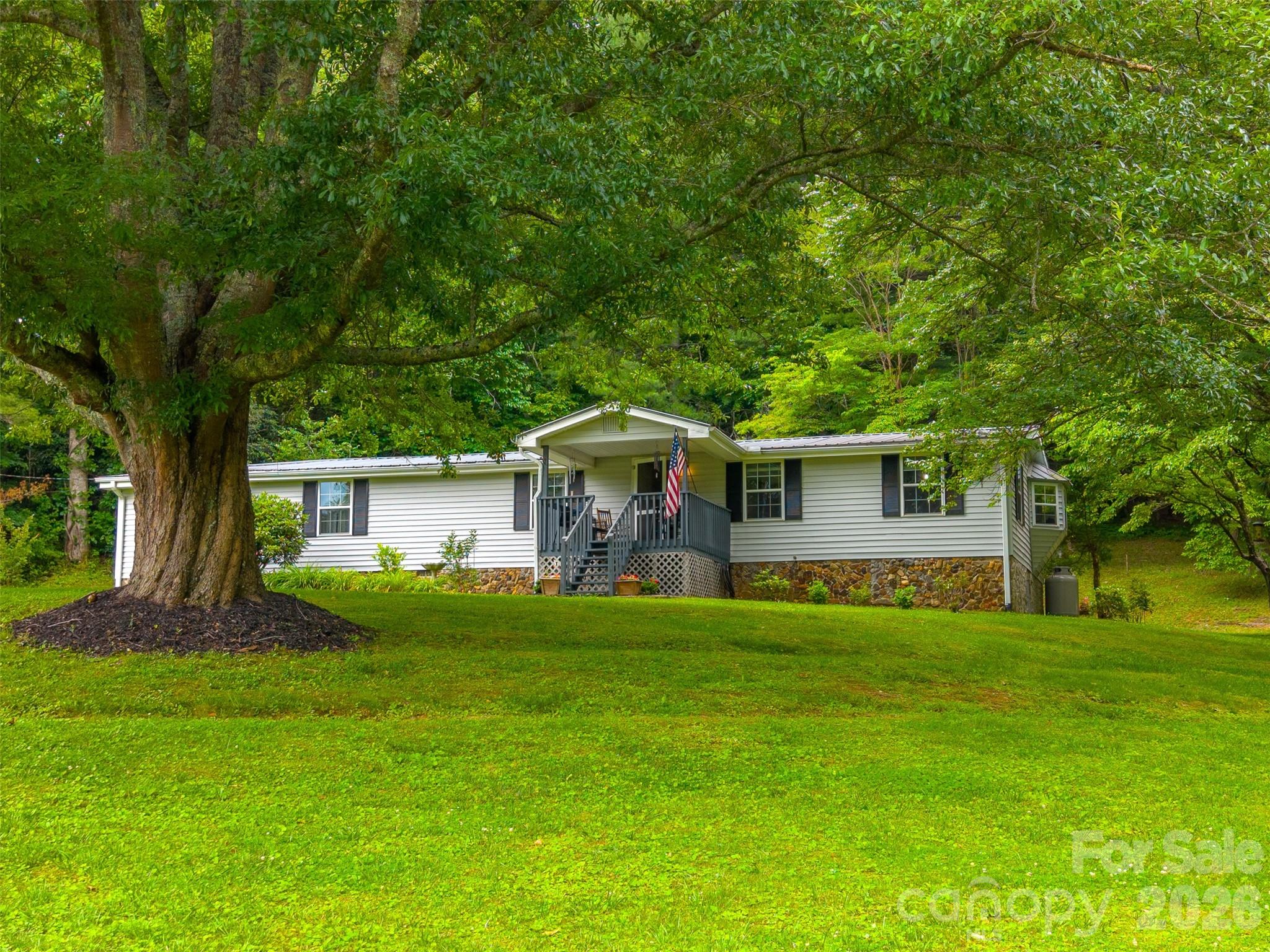 1350 N Skeenah Road