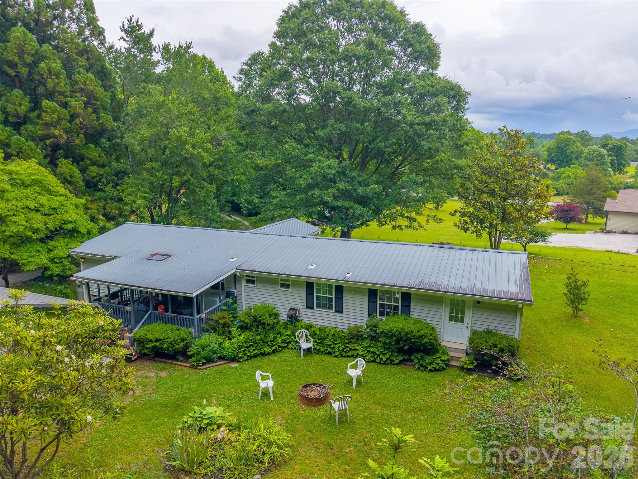 1350 N Skeenah Road
