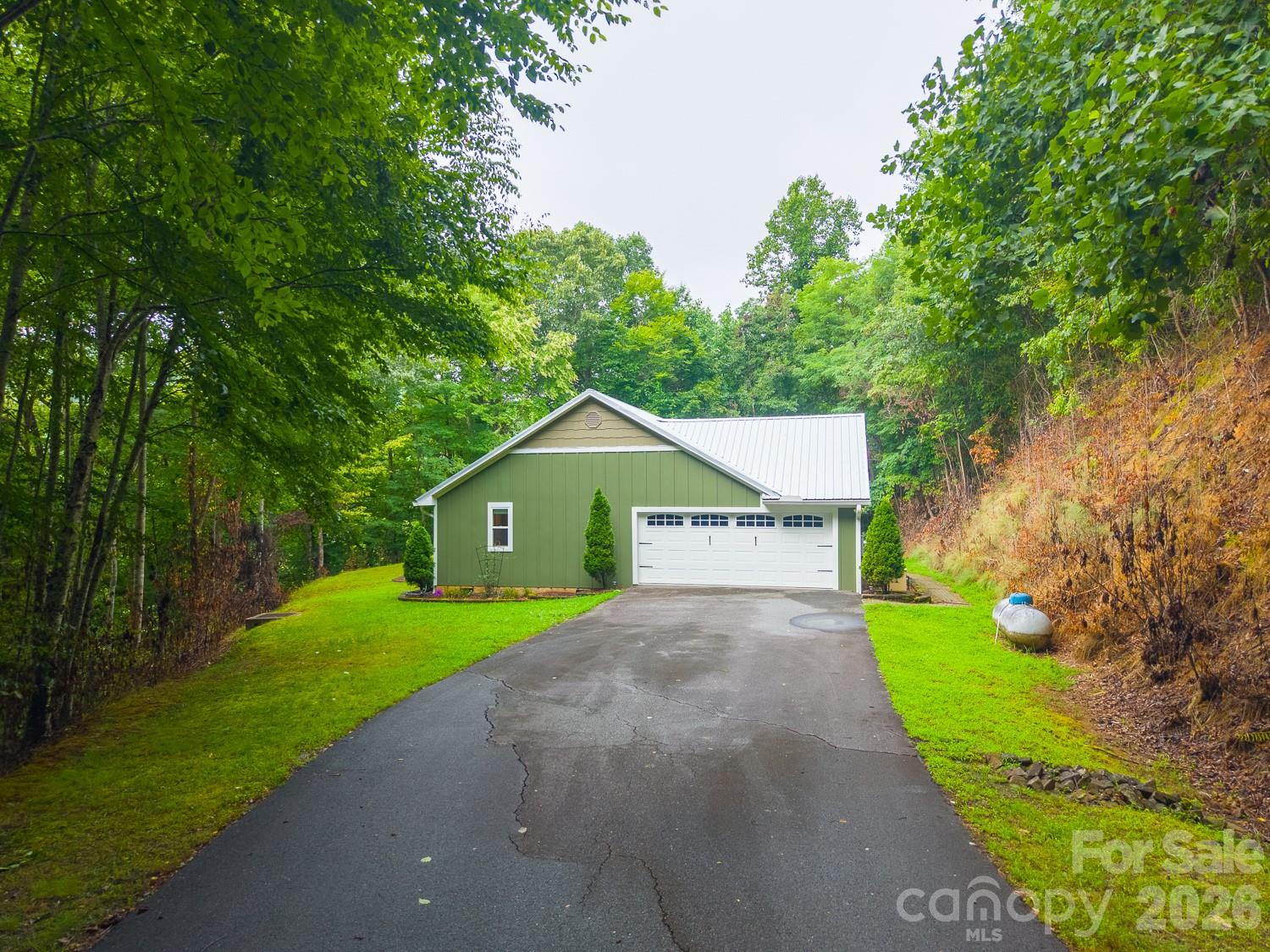 544 Stonehaven Drive