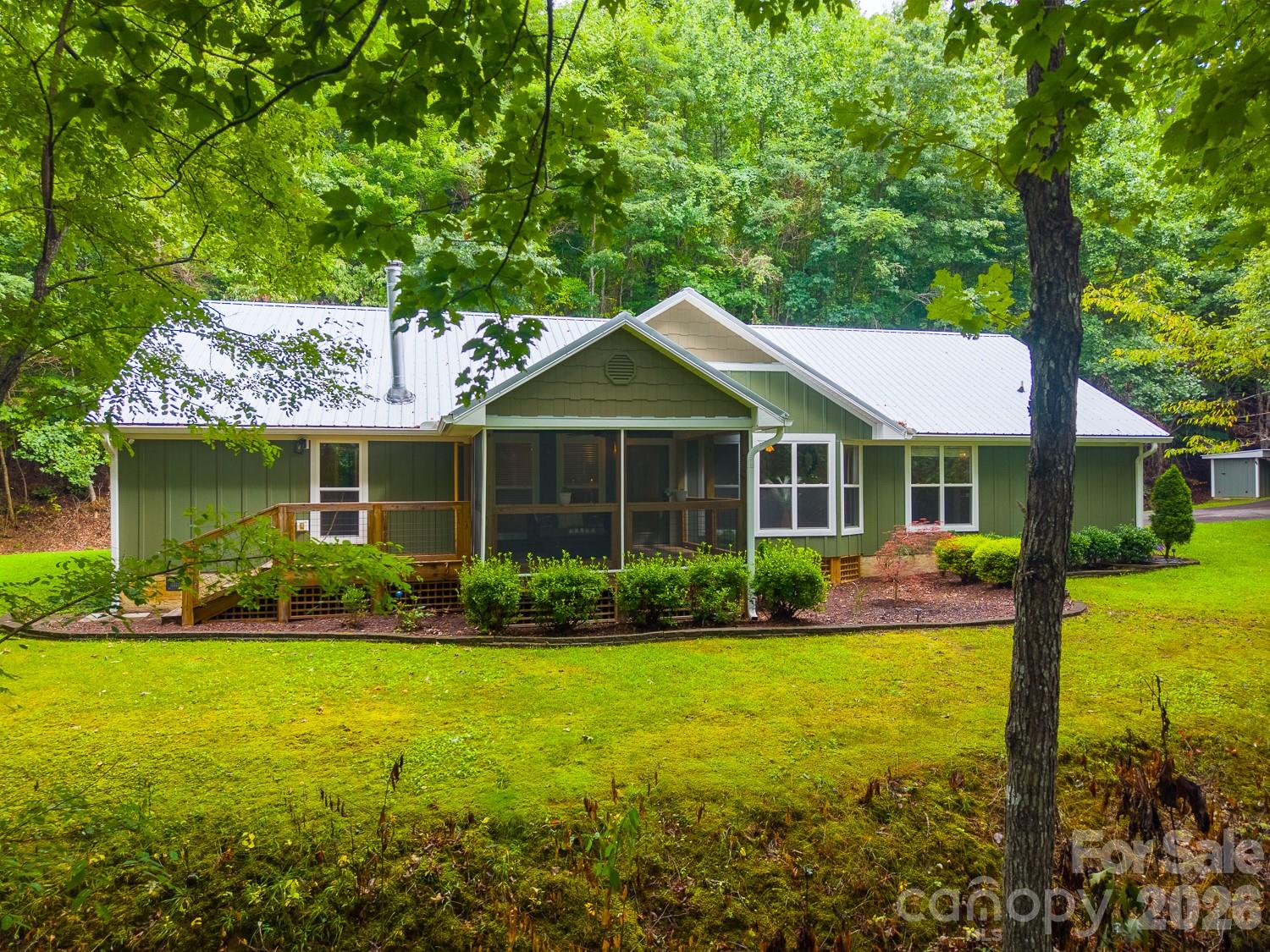 544 Stonehaven Drive
