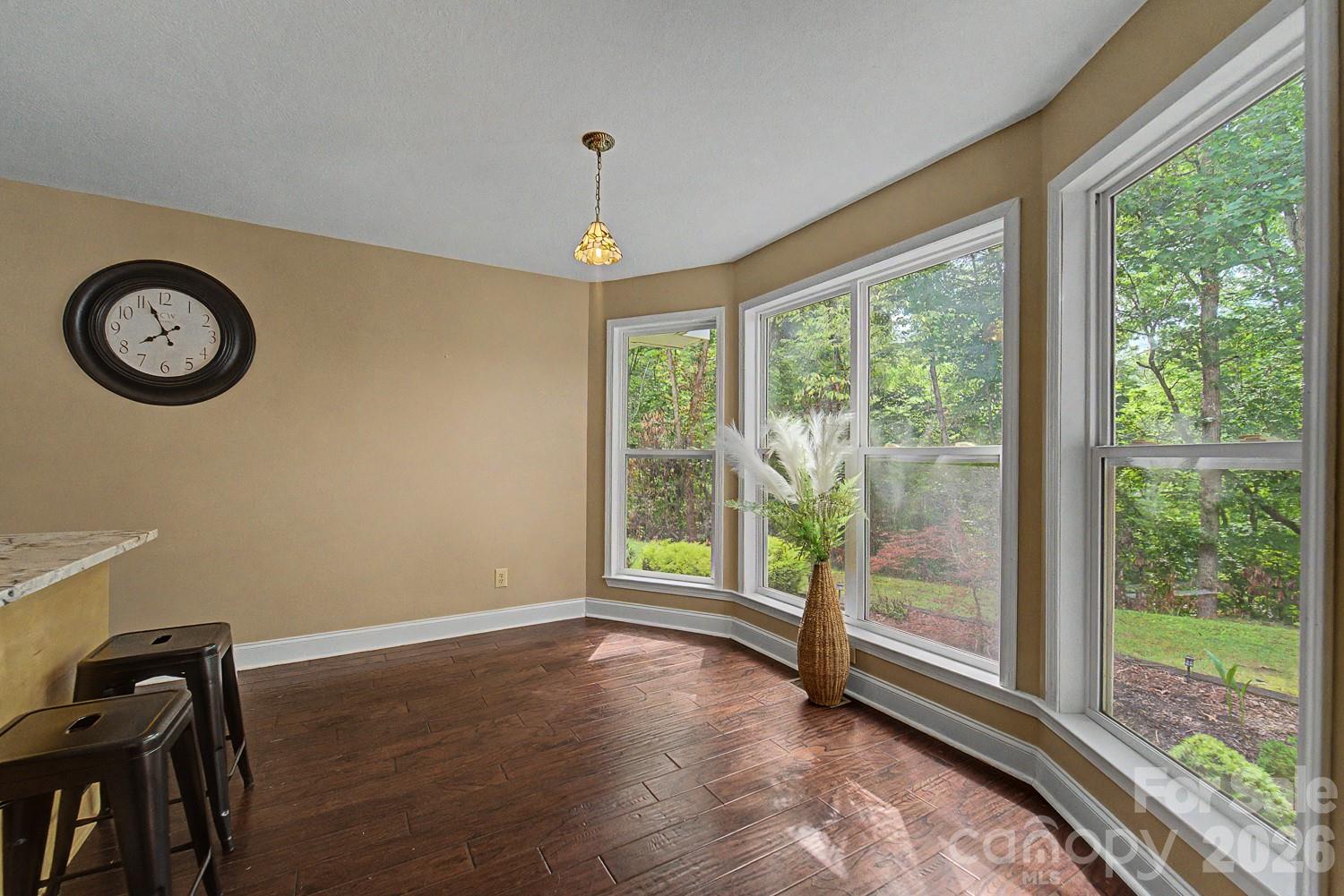 544 Stonehaven Drive