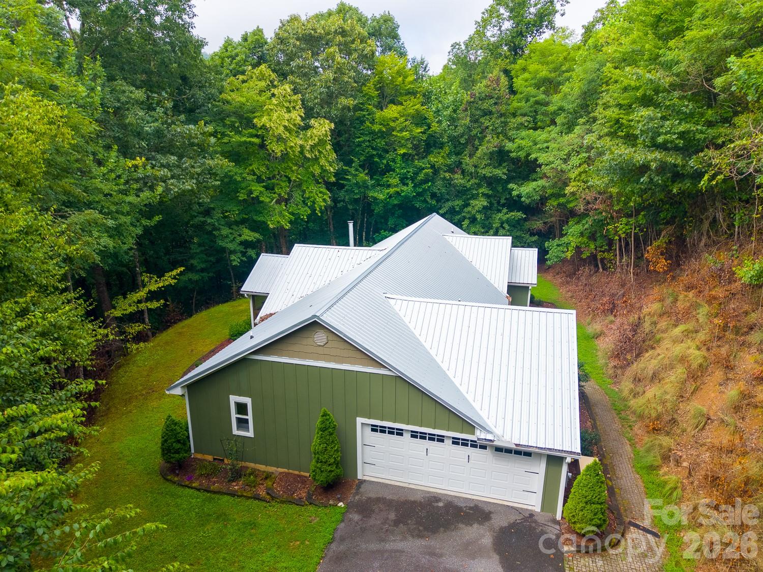 544 Stonehaven Drive