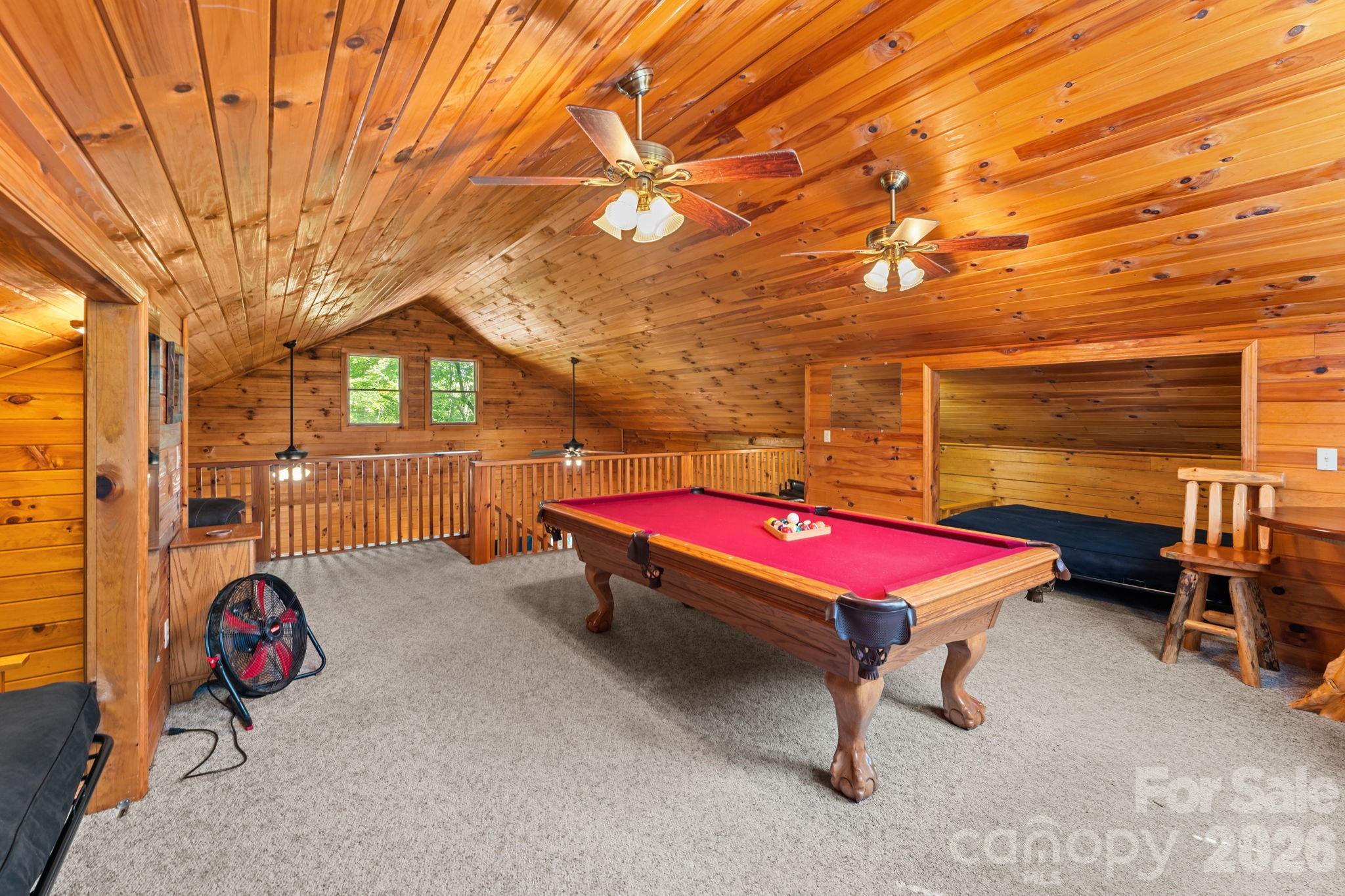 355 Oak Ridge Lane