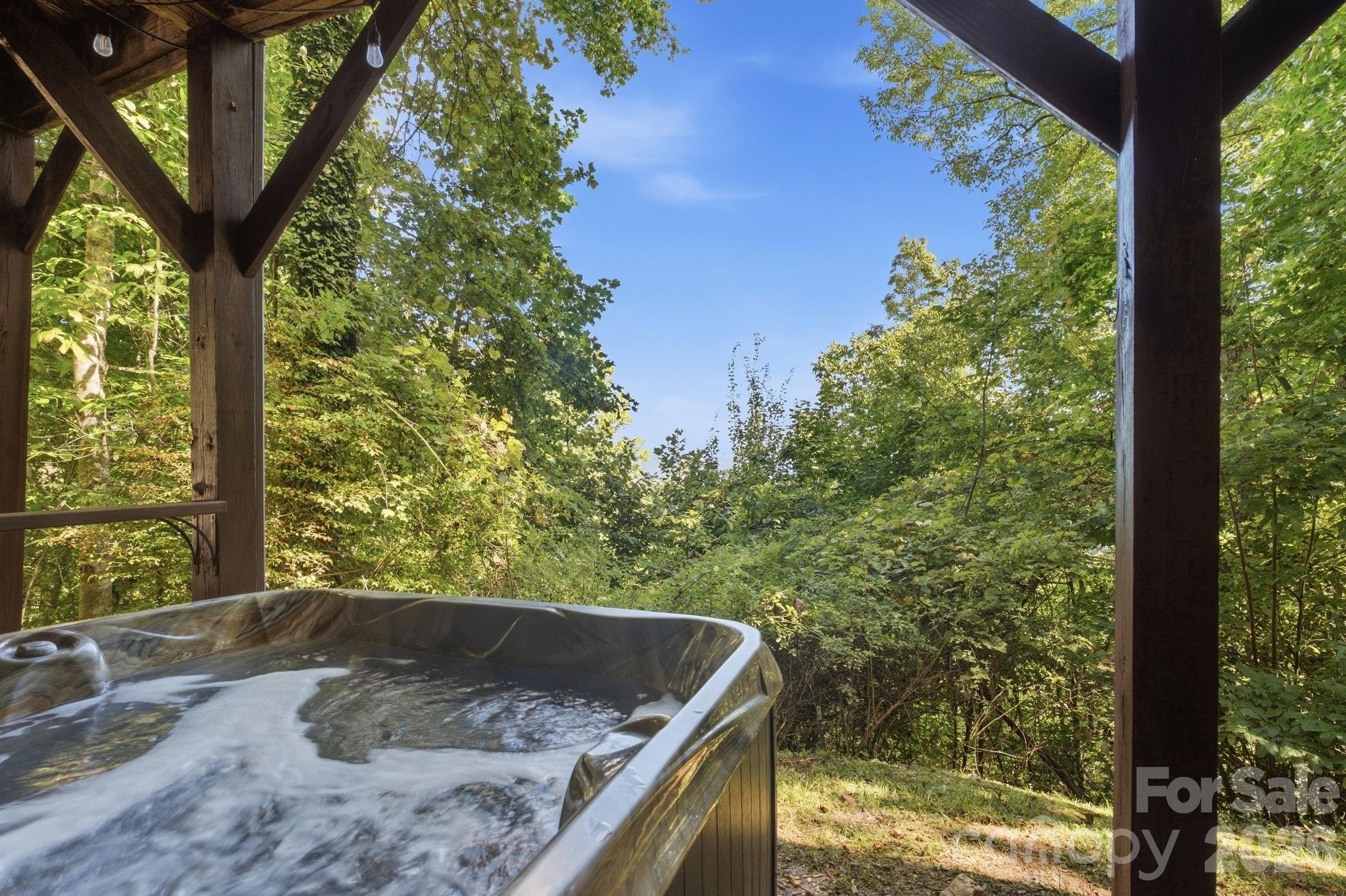 355 Oak Ridge Lane