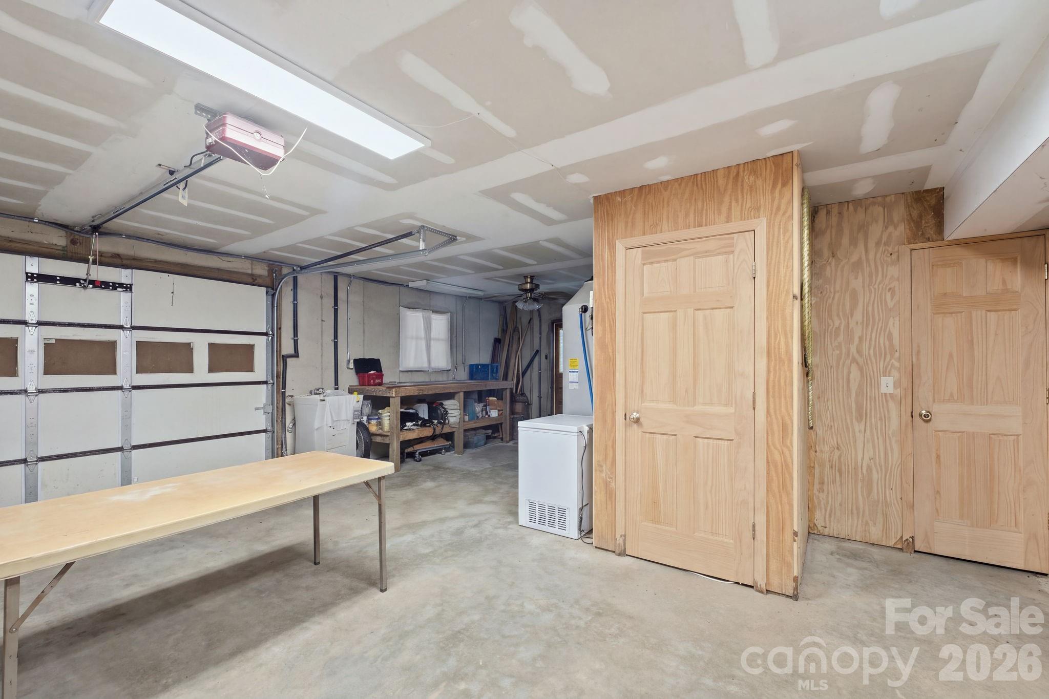 355 Oak Ridge Lane