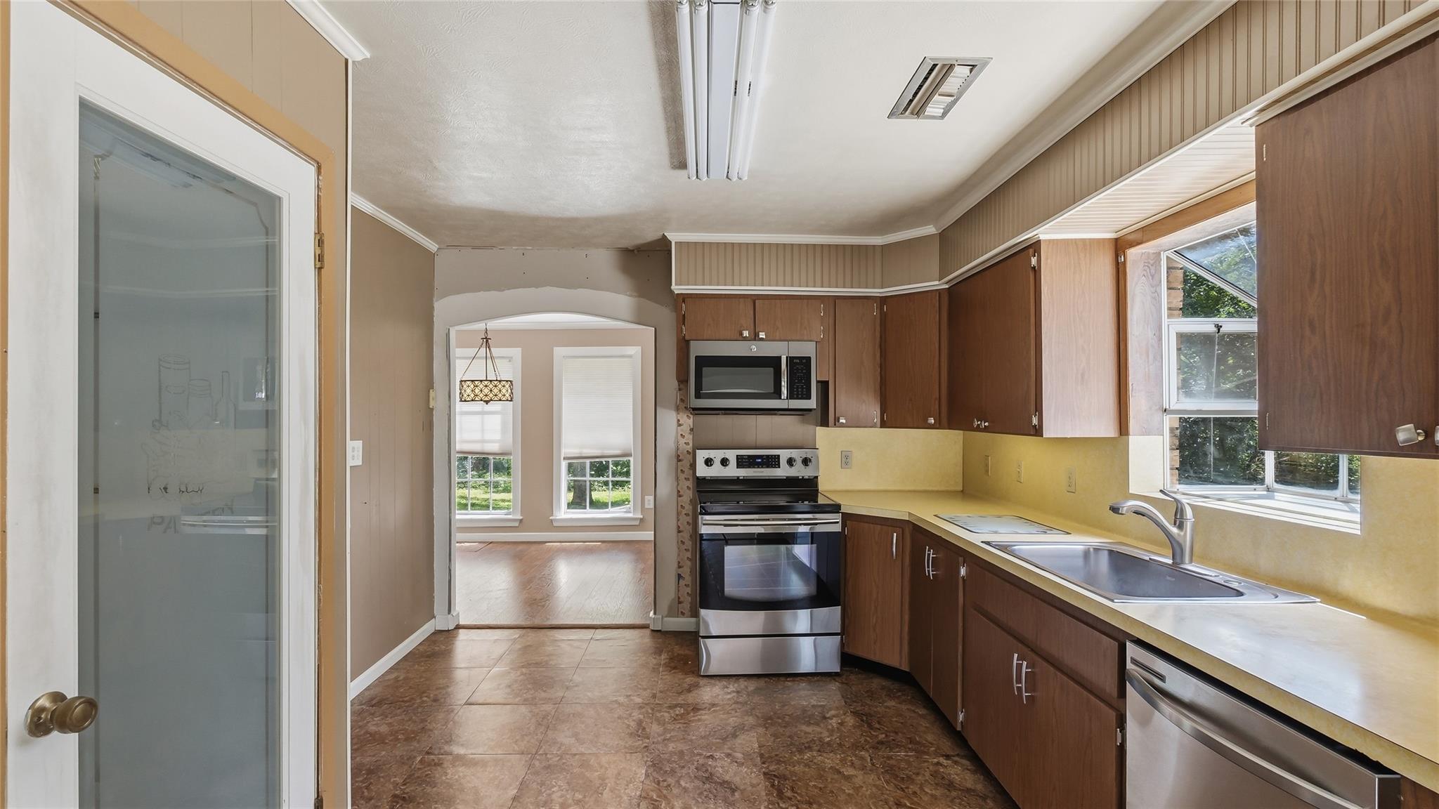 5125 Sandy Creek Lane