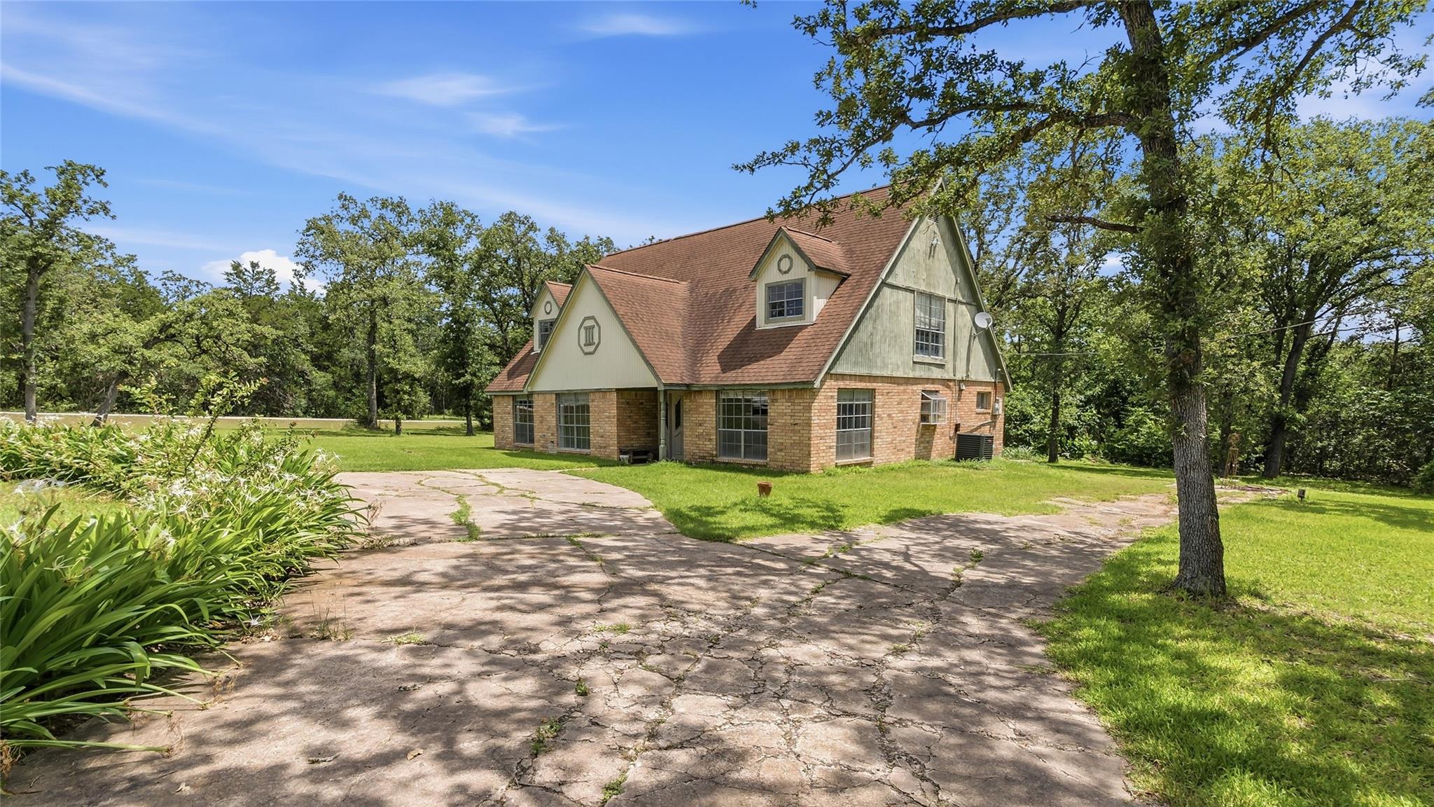 5125 Sandy Creek Lane